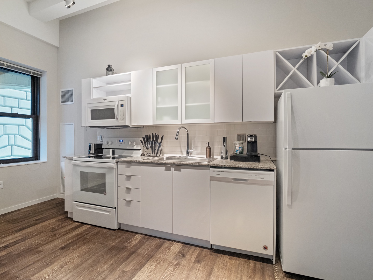 Find inspiration in this beautifully decorated and well-equipped kitchen