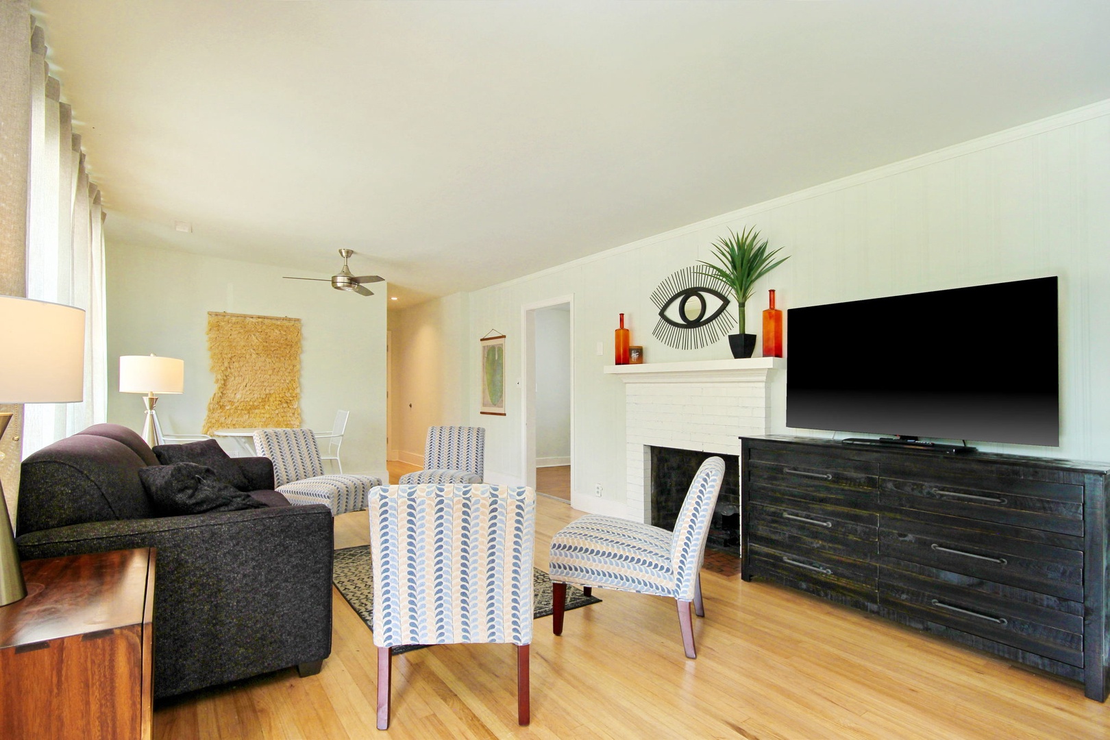 72-web-or-mls-IMG_Holiday Shores_Room300_ESNKKQ_18