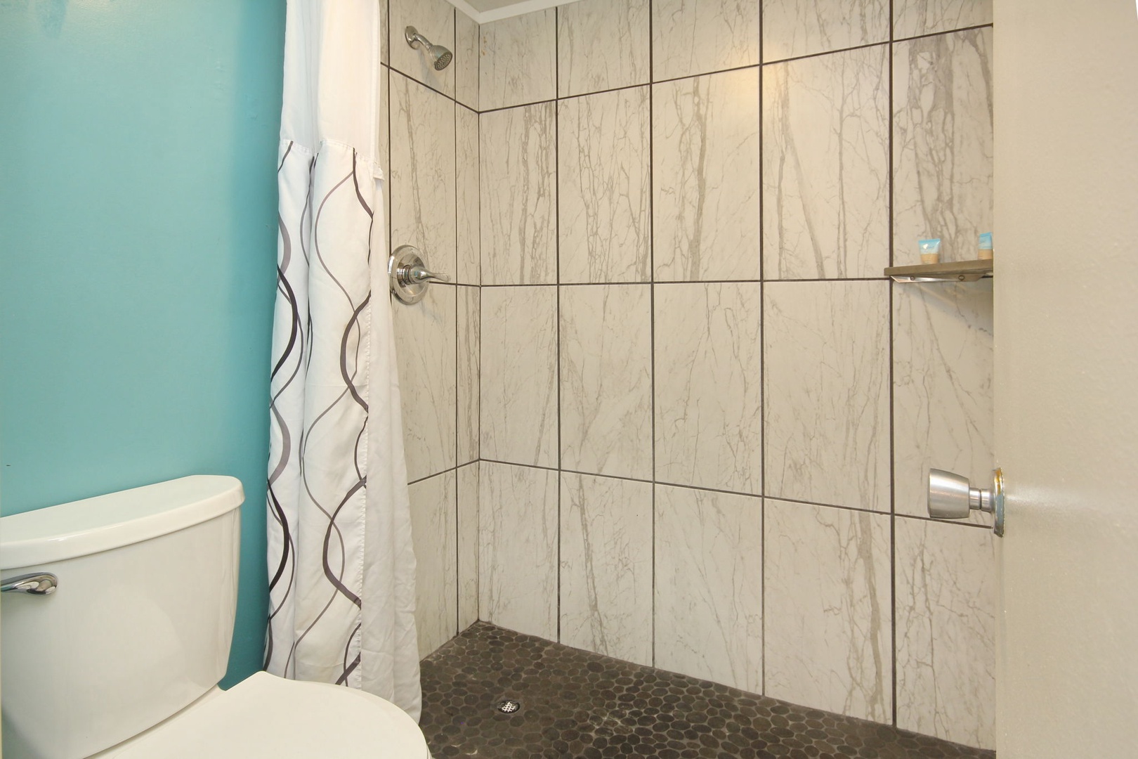 Bathroom with all essentials for a comfortable stay