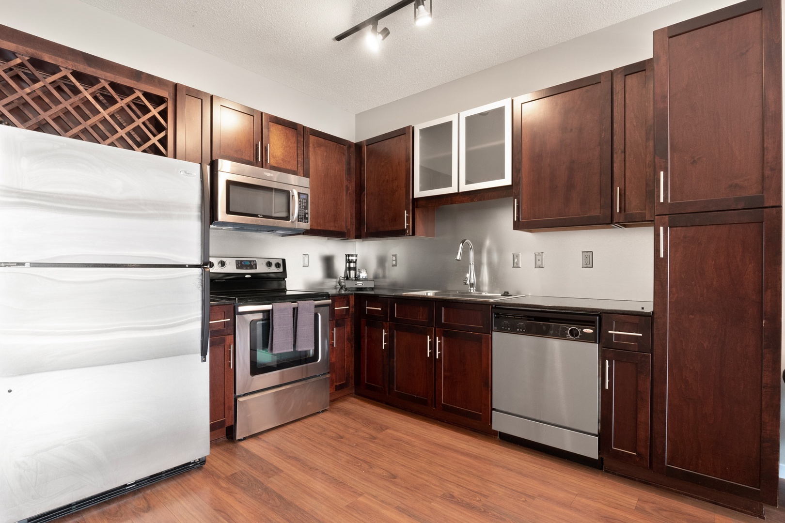 Culinary Delights Await: Create Magic in the Modern Kitchen of Your City Club Condo