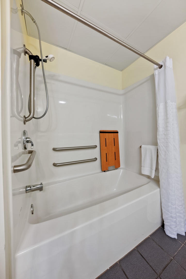 ADA-Compliant Bathroom for Your Convenience