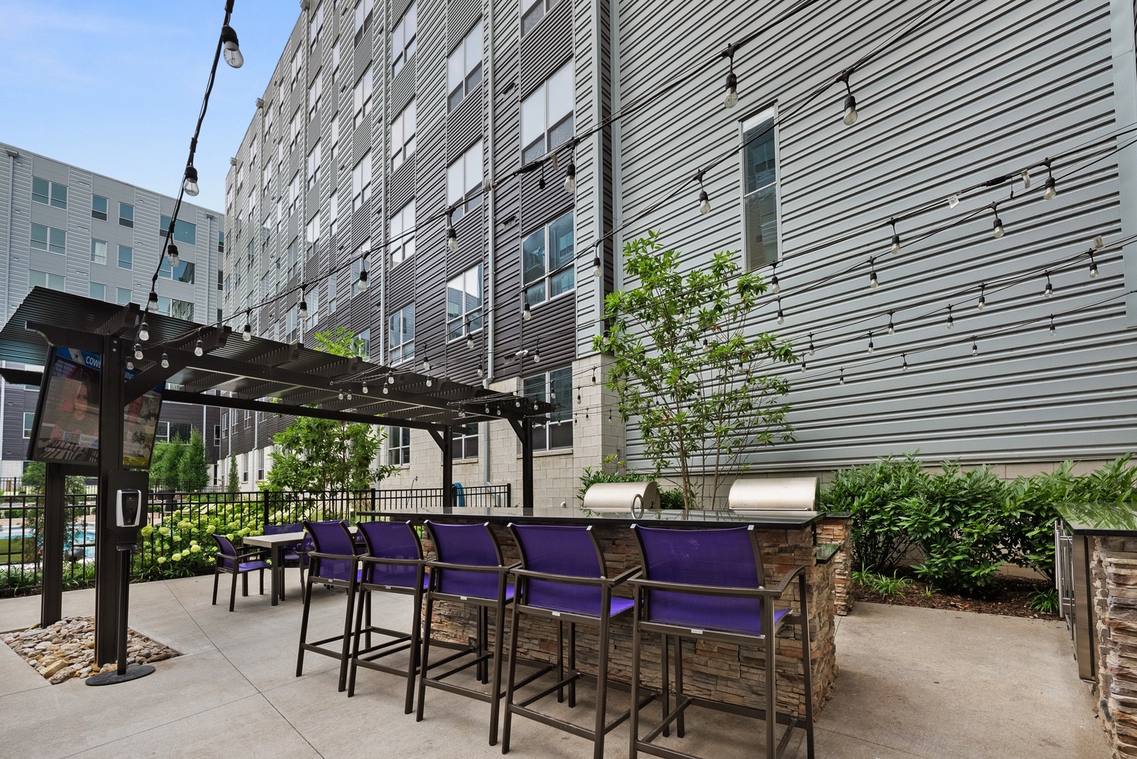 Your ultimate urban oasis awaits at The EDGE on 4th - where work and play seamlessly converge