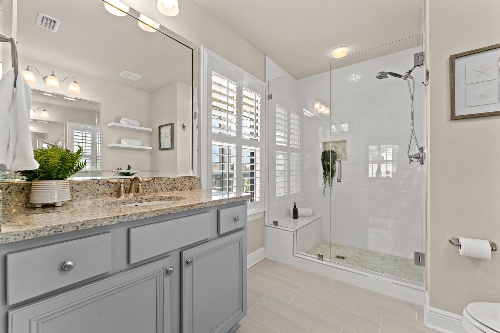 30-web-or-mls-305 Tropical Vreeze Dr037
