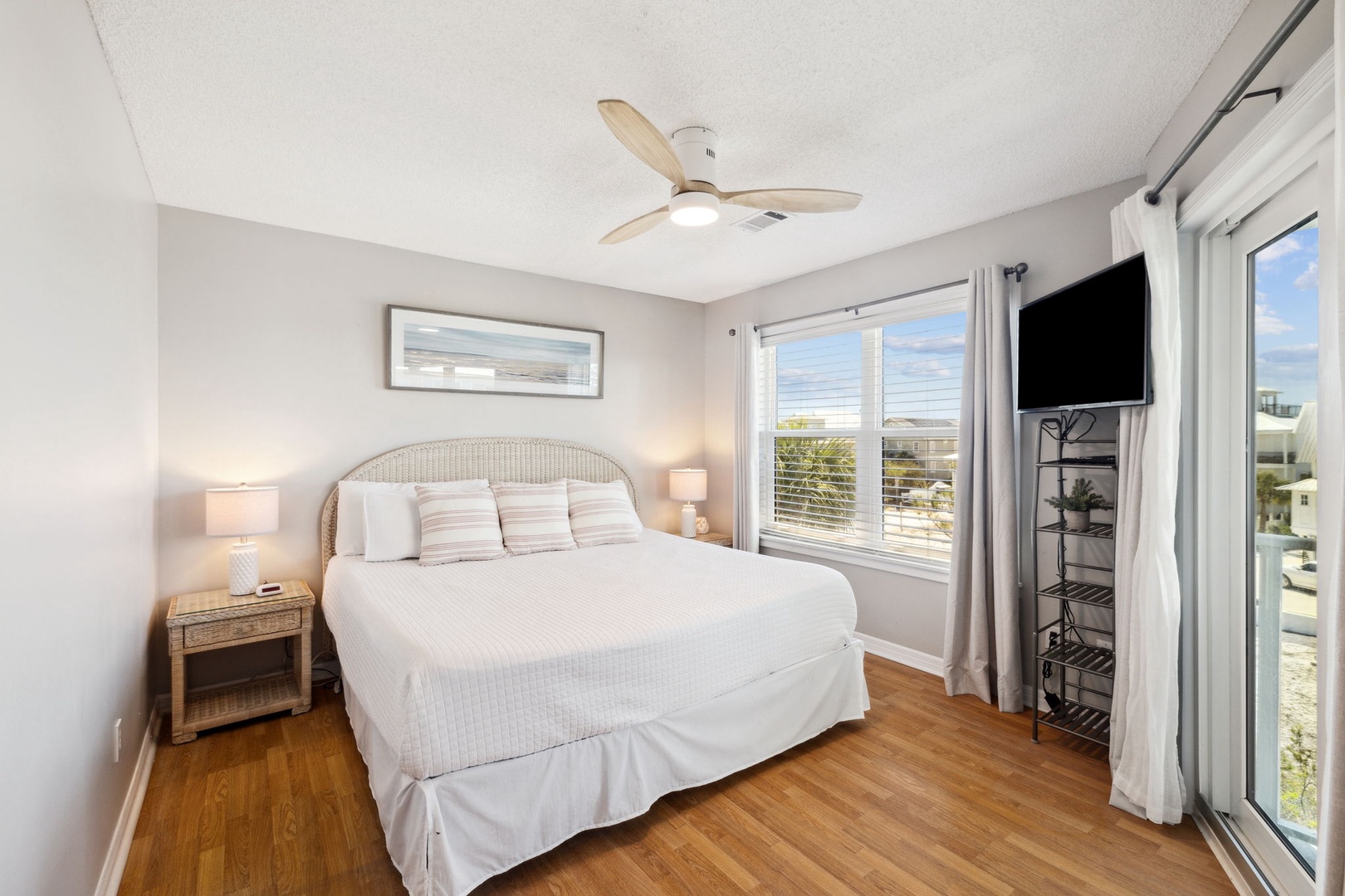 Array_11BeachsideDr1031-23