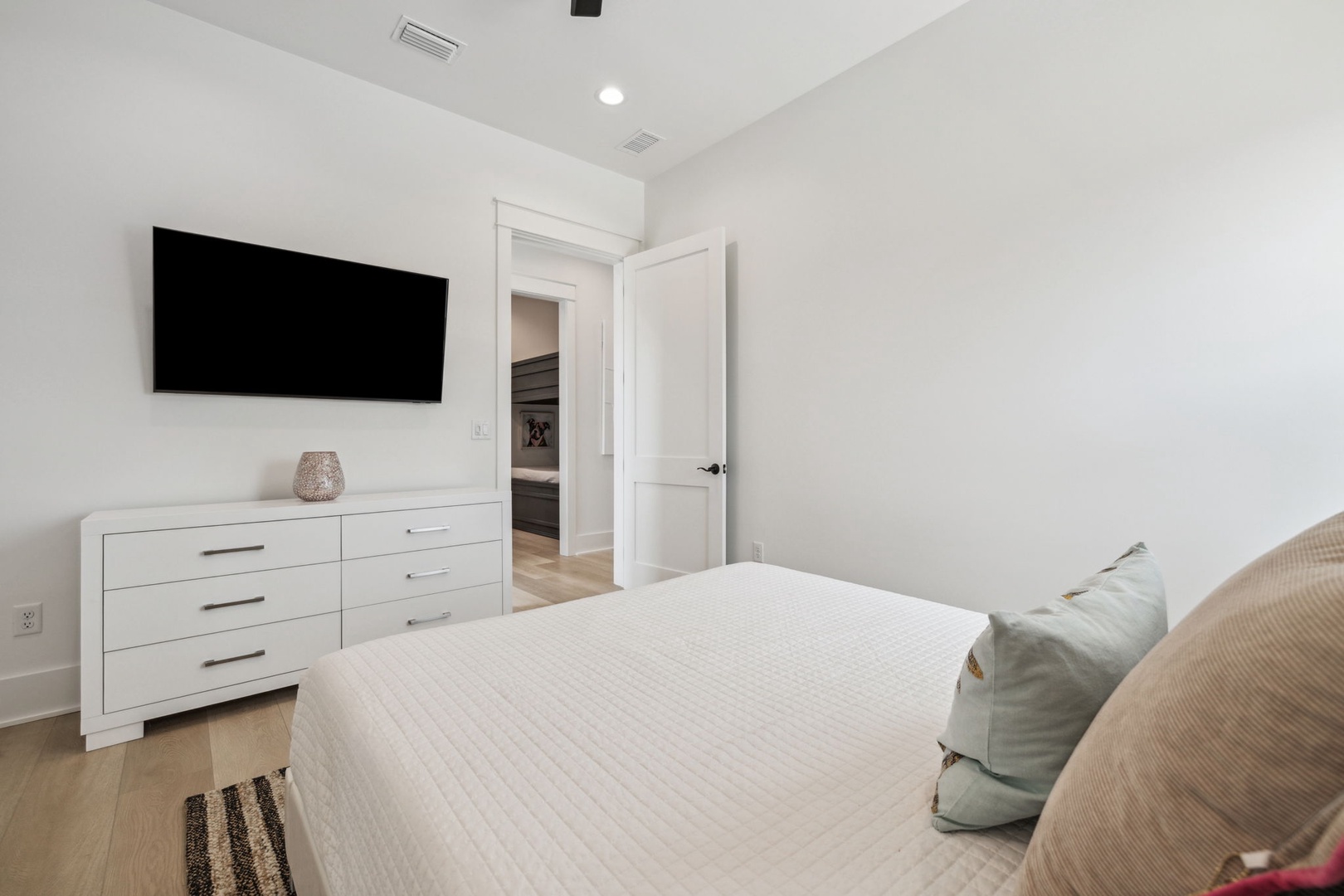Array_50SeaCroftCove-86