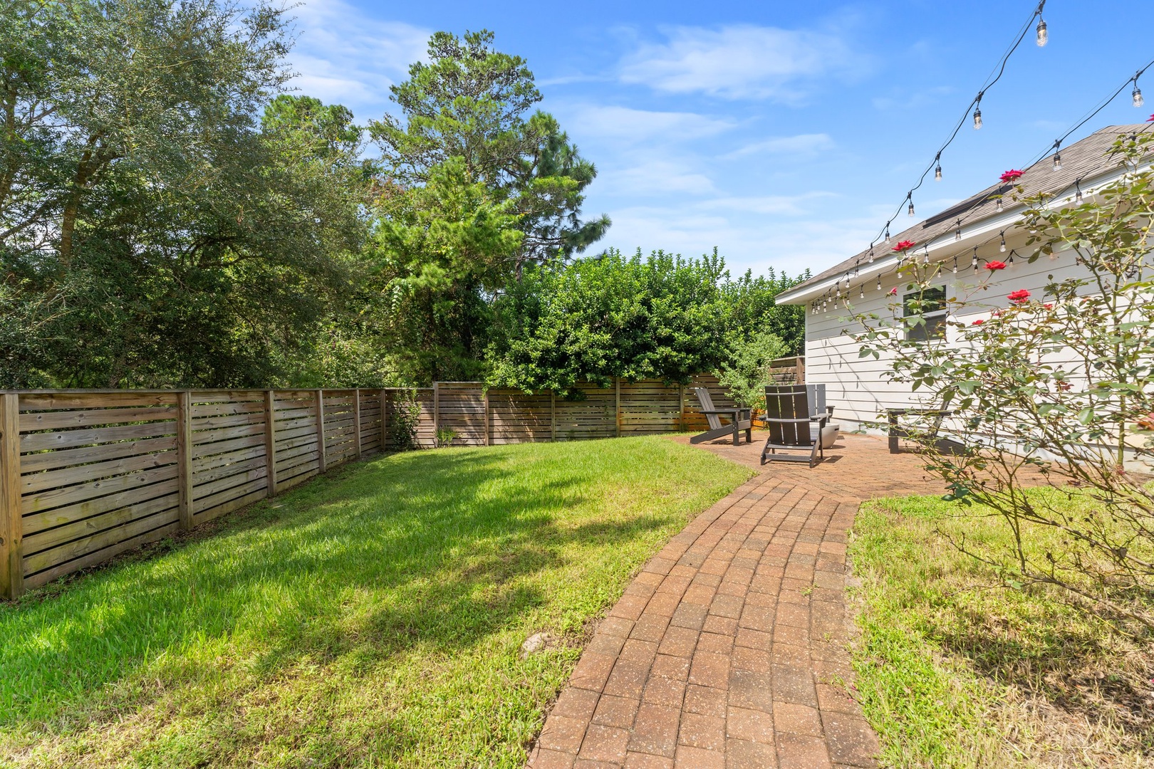 39-web-or-mls-305 Tropical Vreeze Dr046