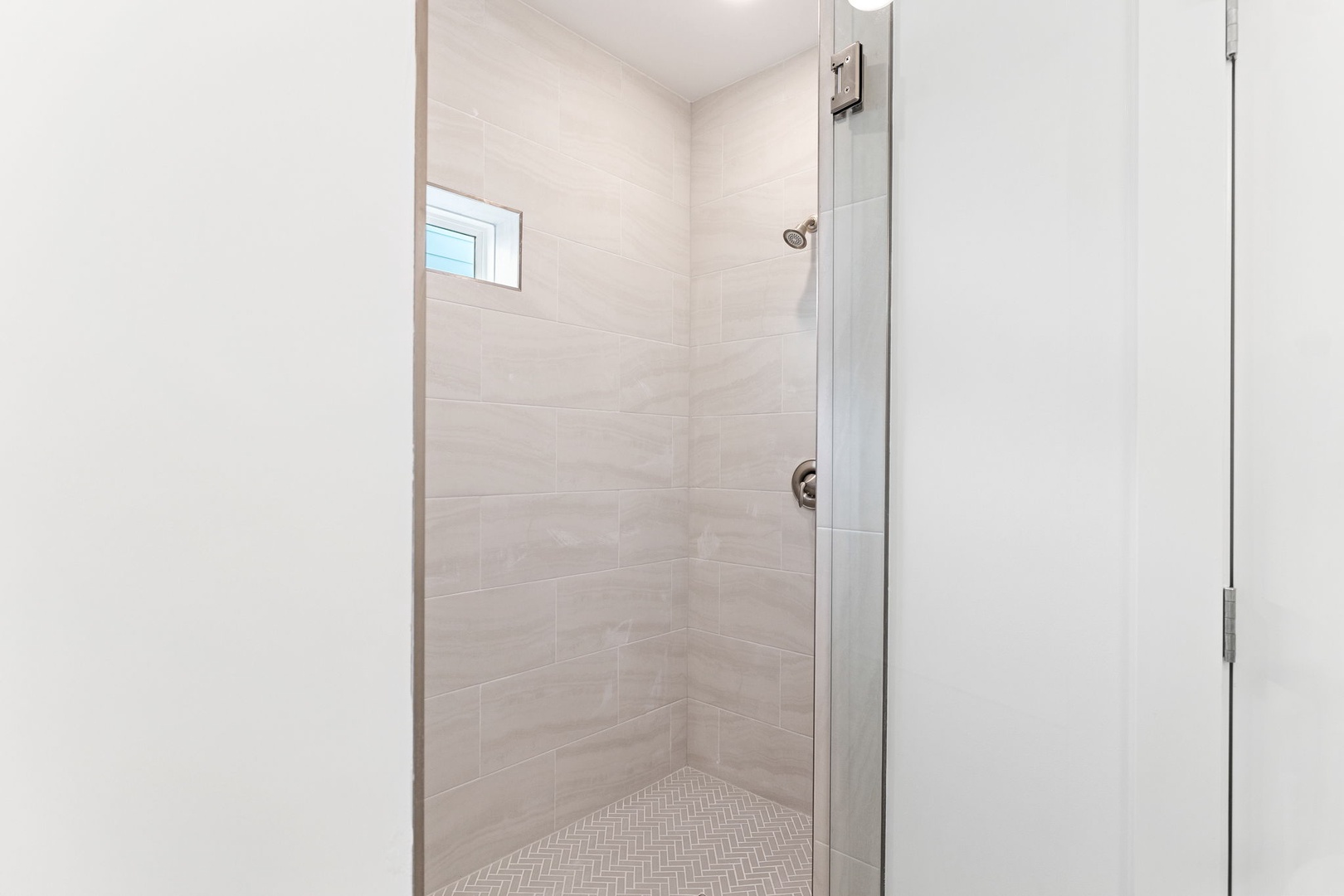 Array_23SereneWay-53