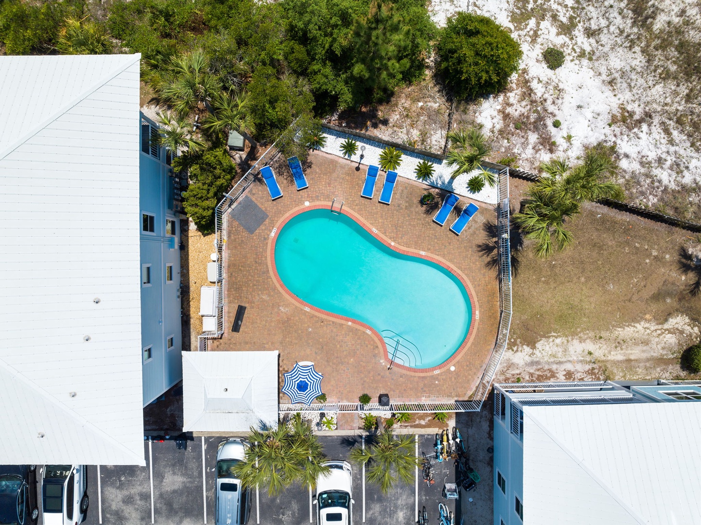 Array_11BeachsideDr1031-43