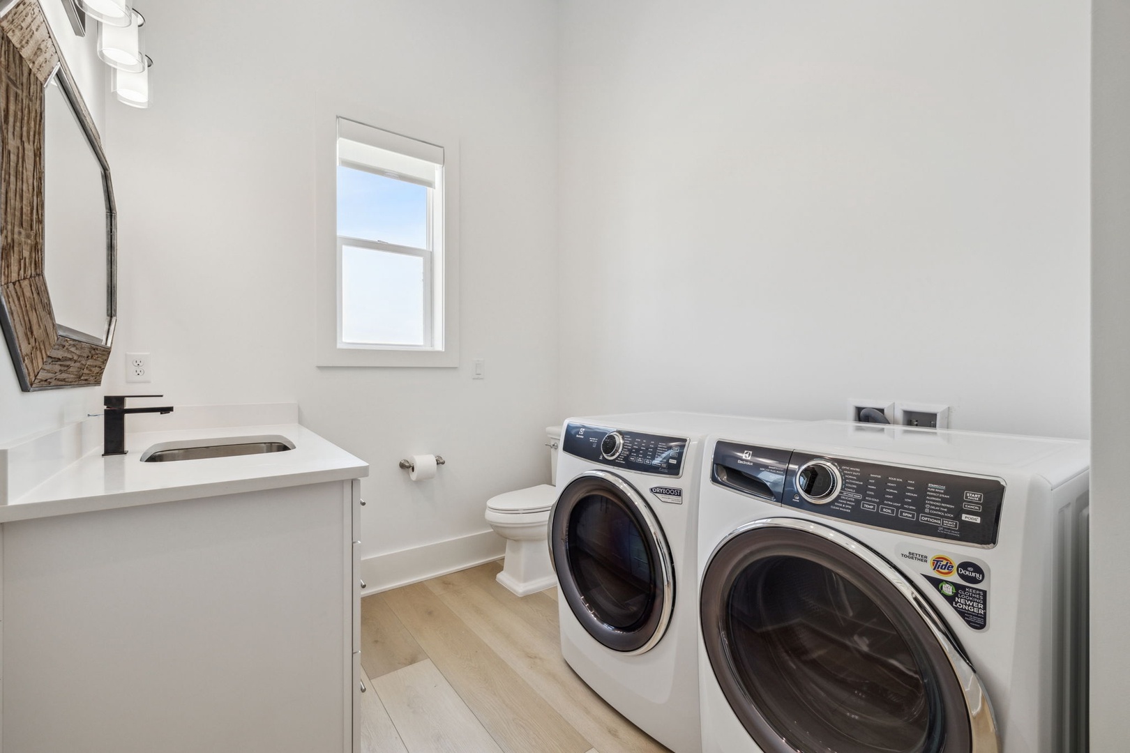 Array_50SeaCroftCove-69