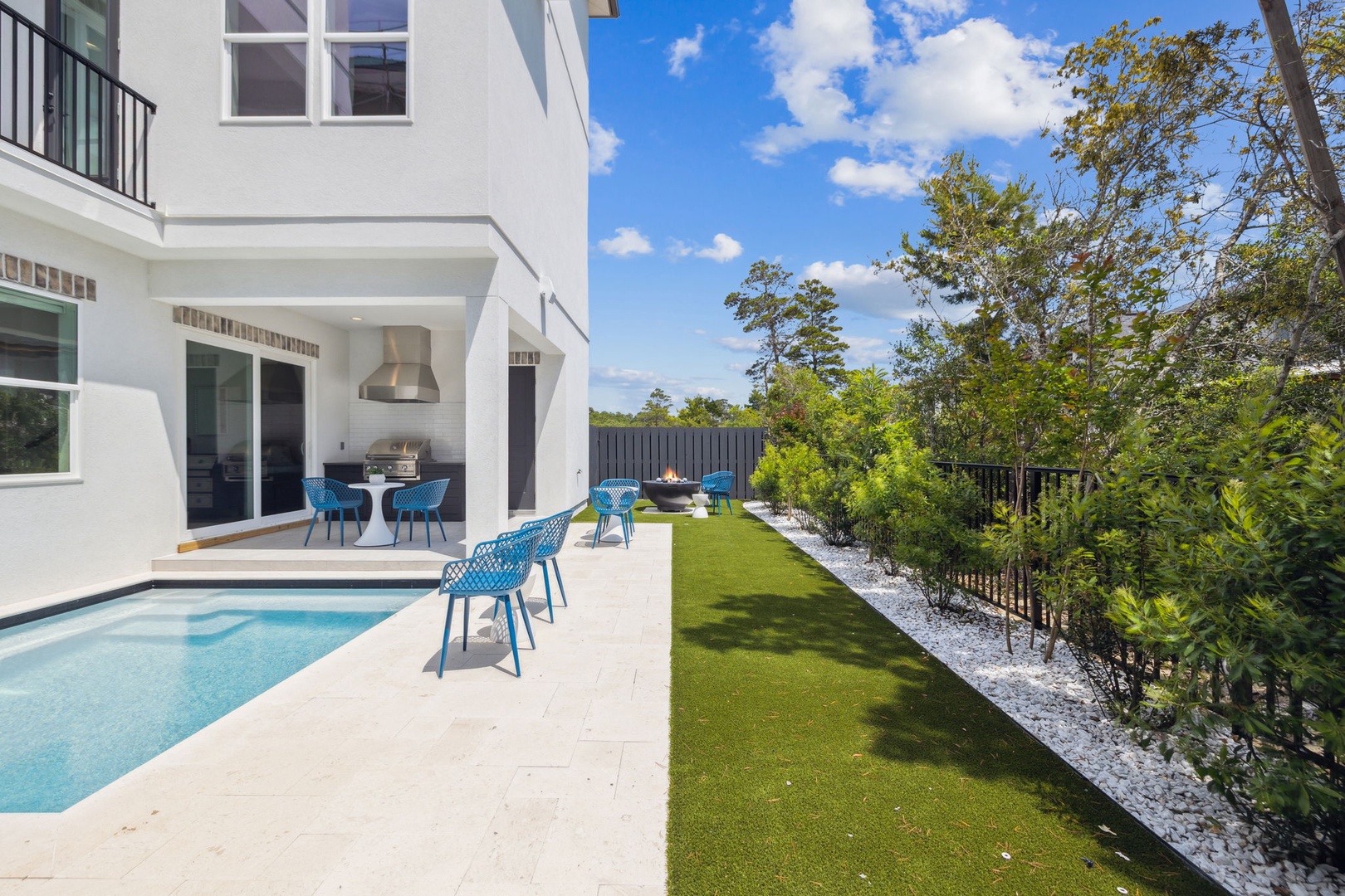 Array_50SeaCroftCove-33
