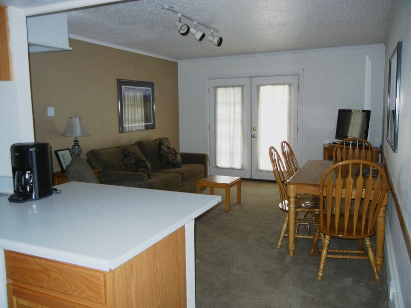 Alpenrose 201 2 Bedroom, 1 Bathroom