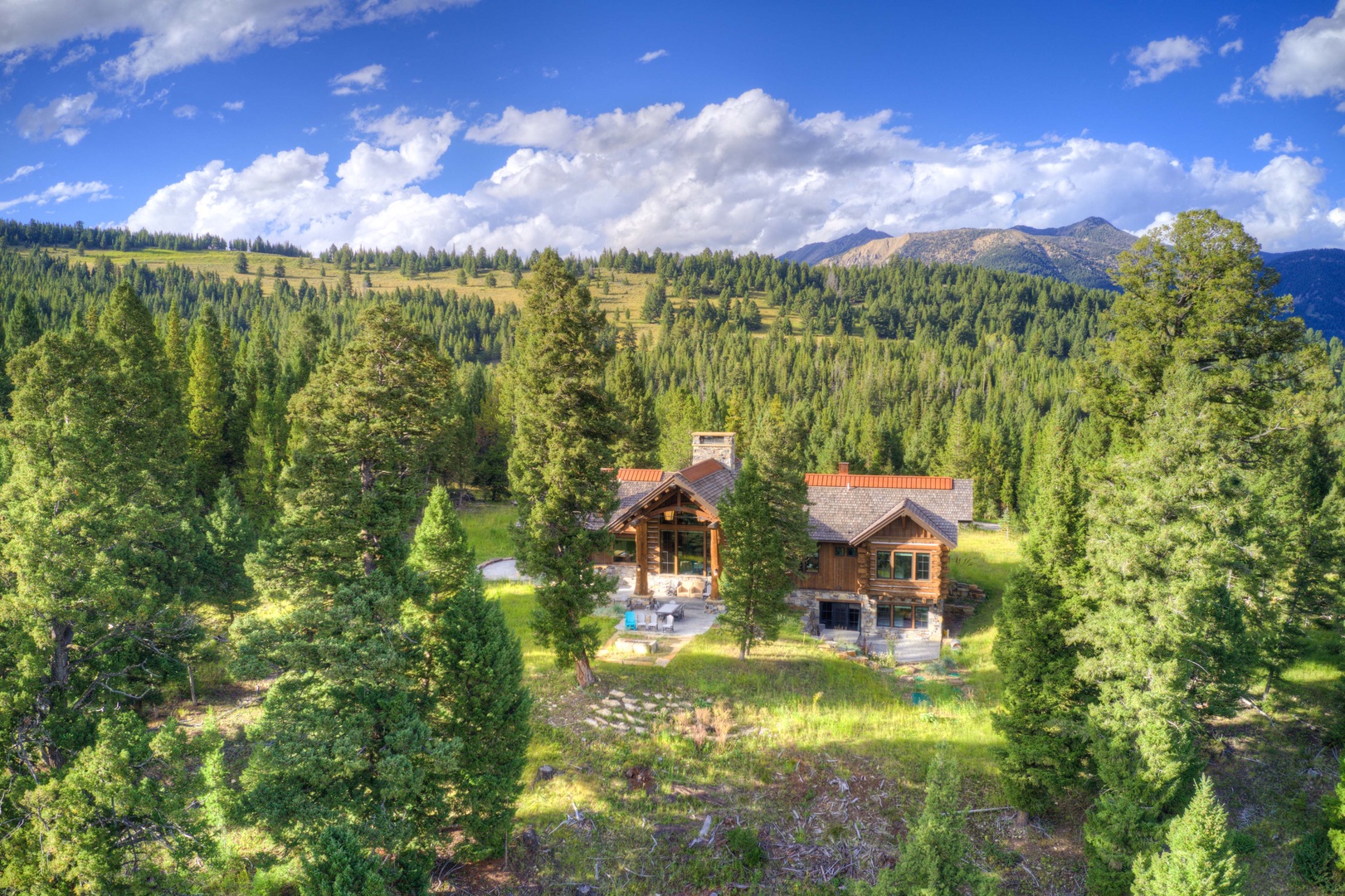 Alpine Spanish Peaks Lodge Big Sky