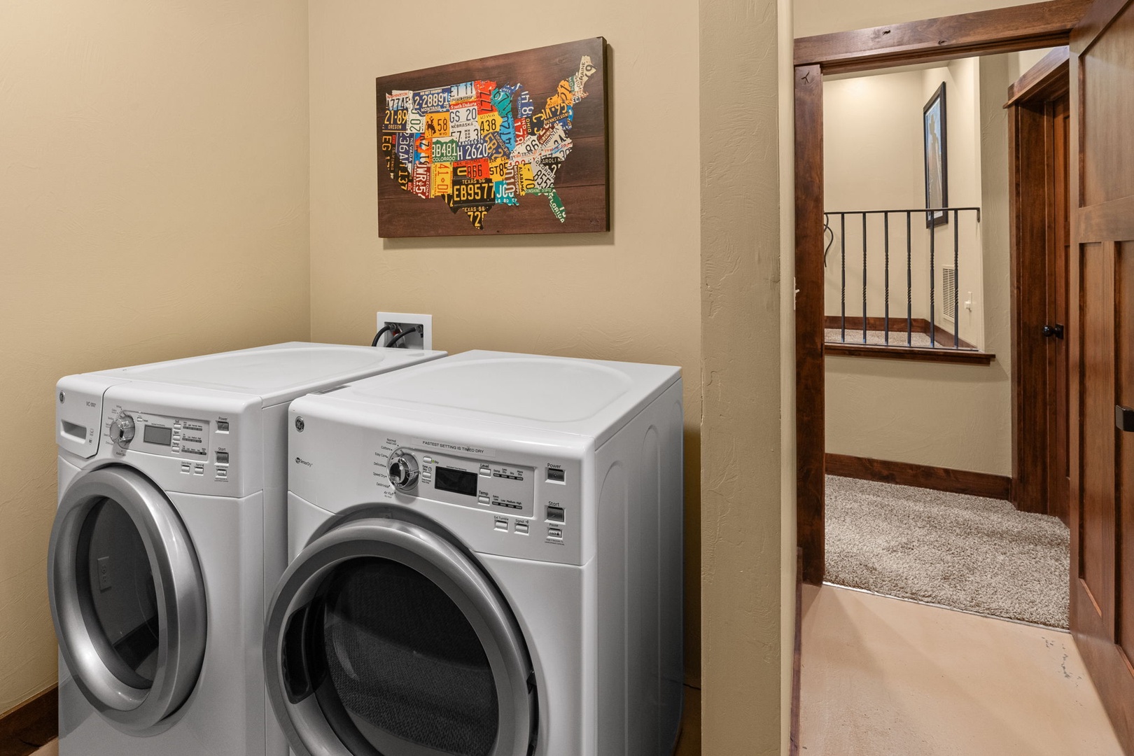 Full-size washer and dryer keep your vacation wardrobe fresh with zero effort, giving you more time to explore and unwind.