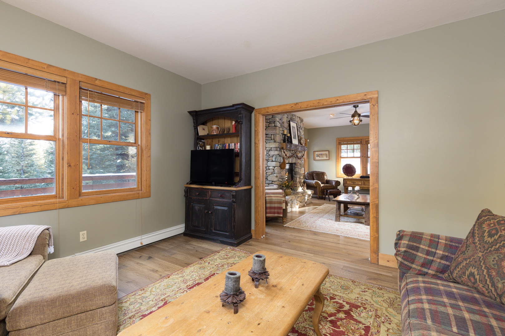 487 Autumn Trail living5