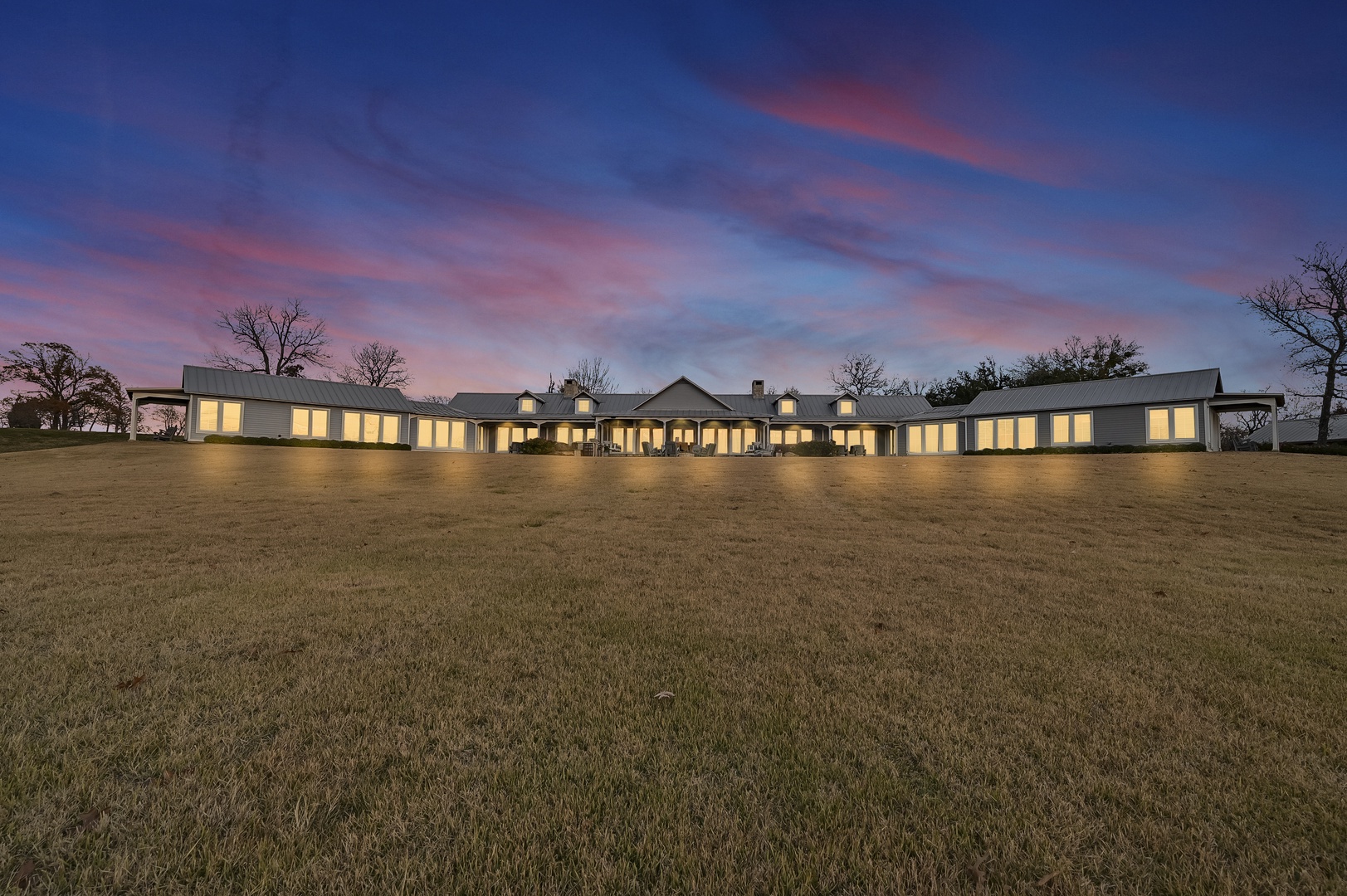 Texas Pine Cone Ranch (Complete)