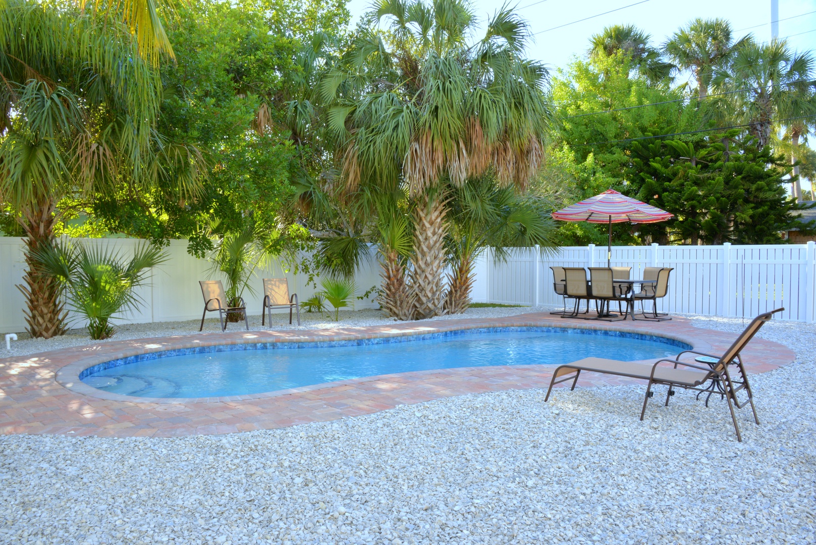 Poolside Seating