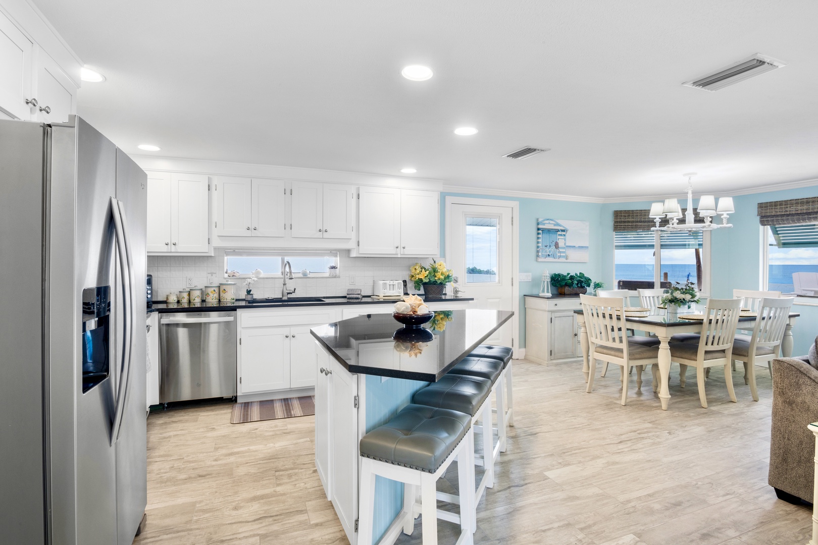 Kitchen, Dining Area