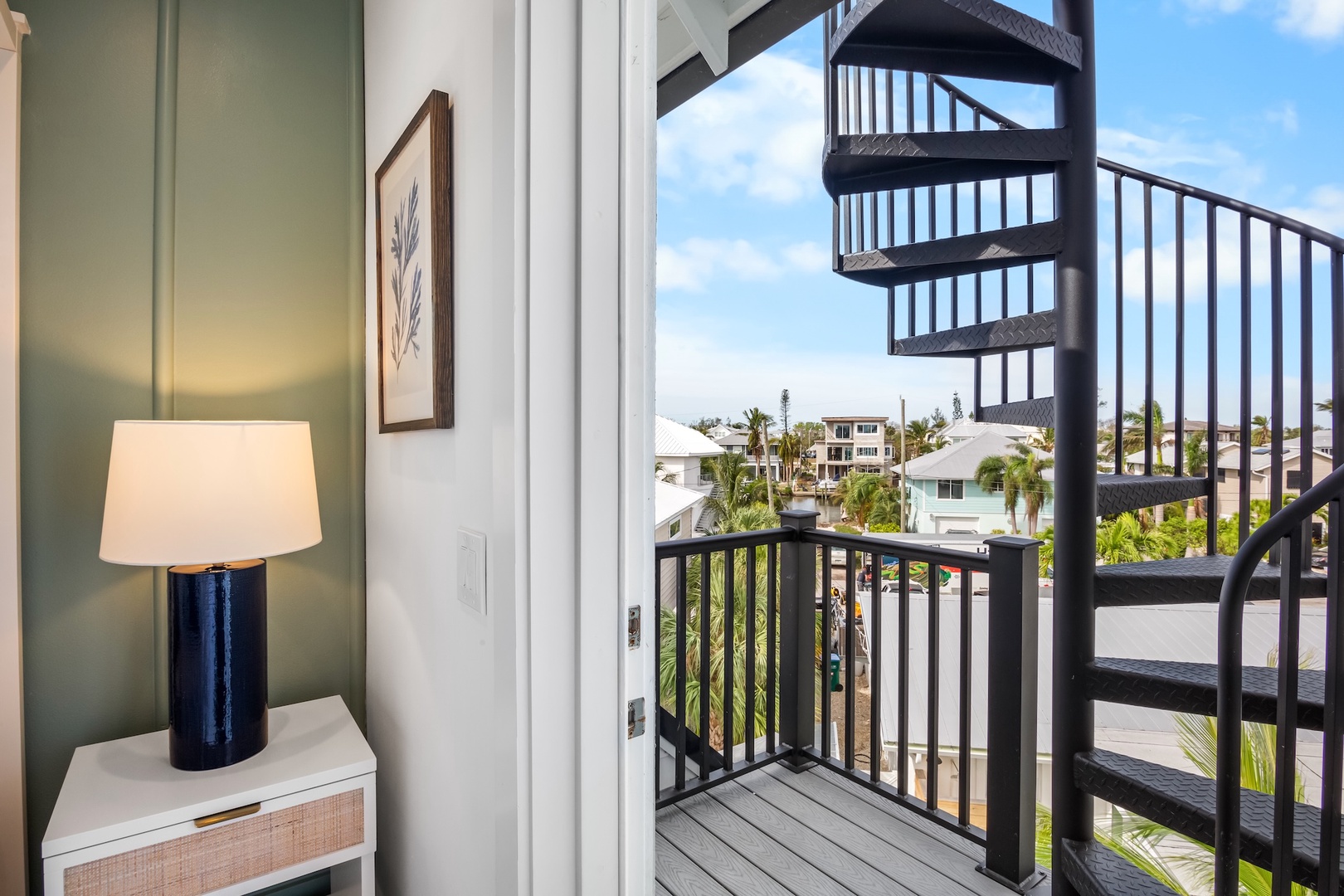 Second Bedroom, Balcony, Rooftop Access