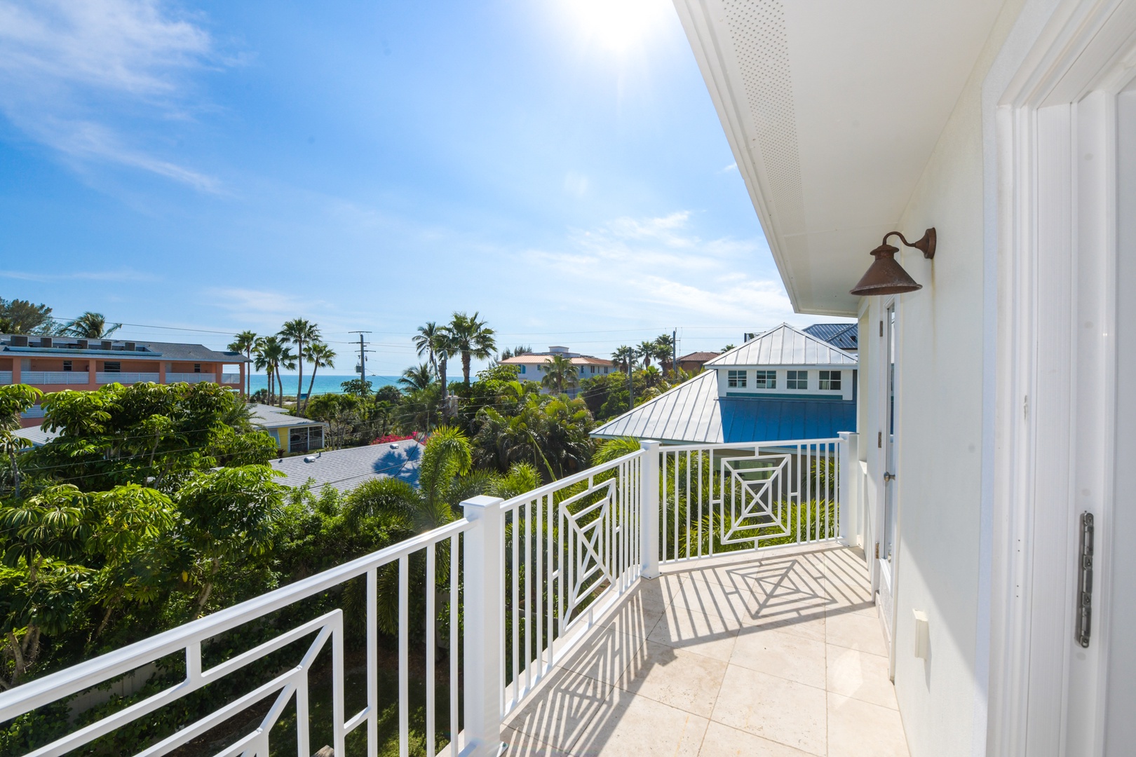 Balcony, Coconut Cove - AMI Locals