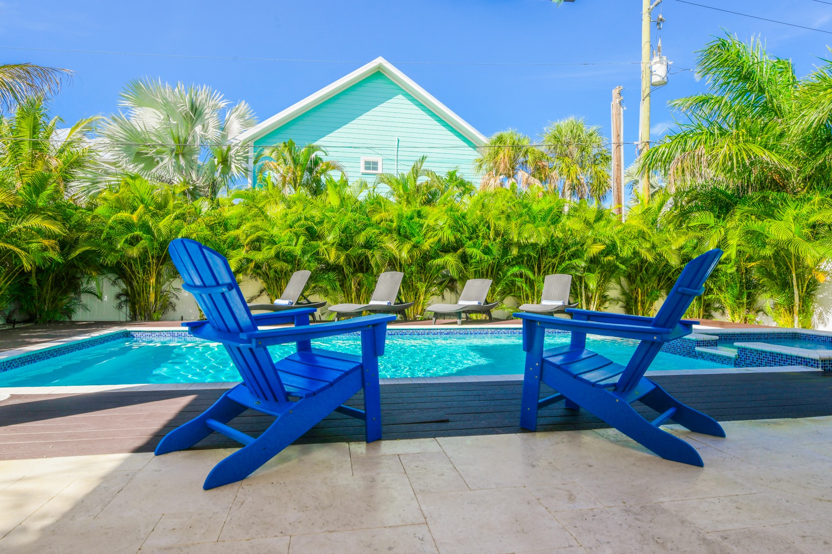 Poolside Seating