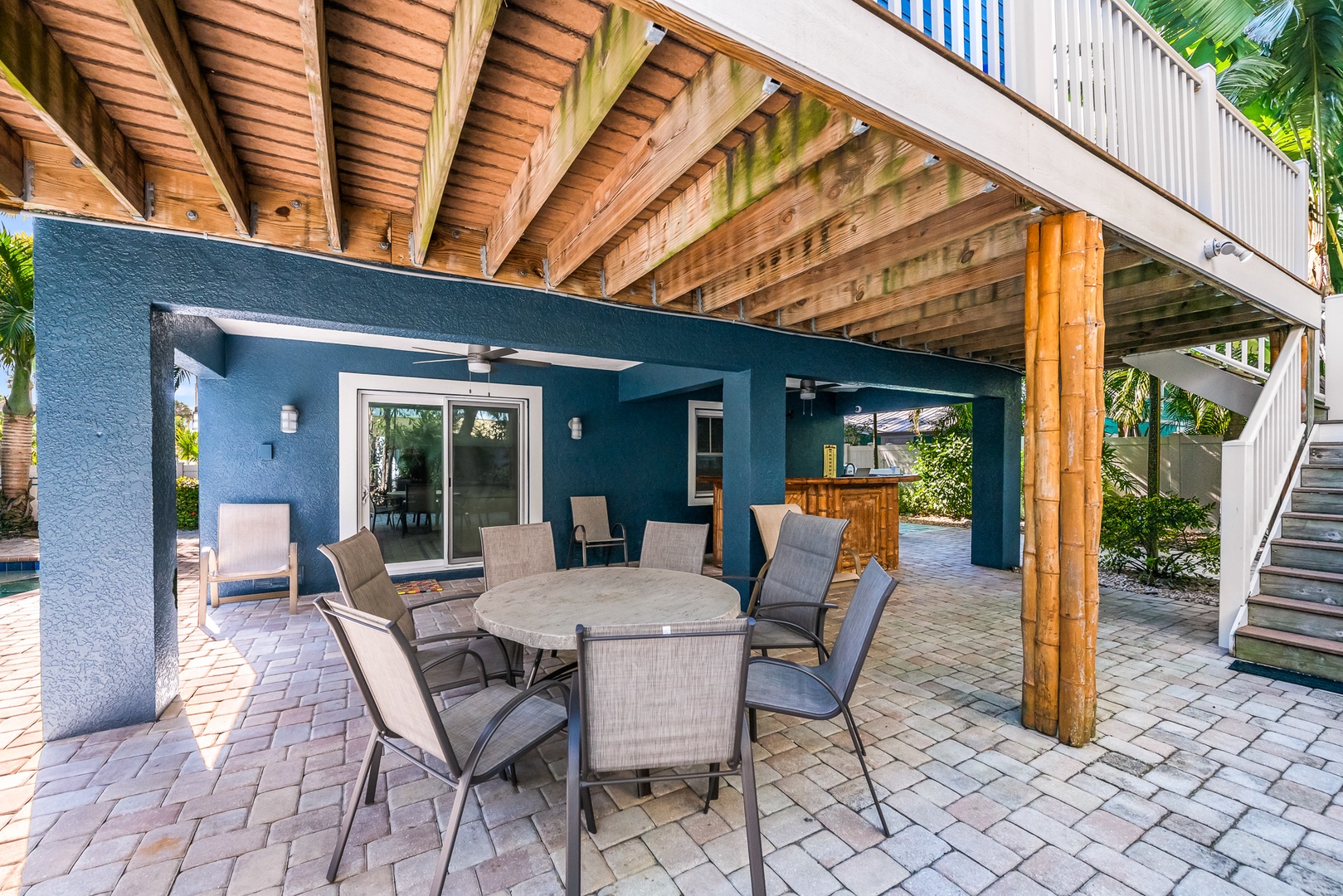 Outdoor Dining Area