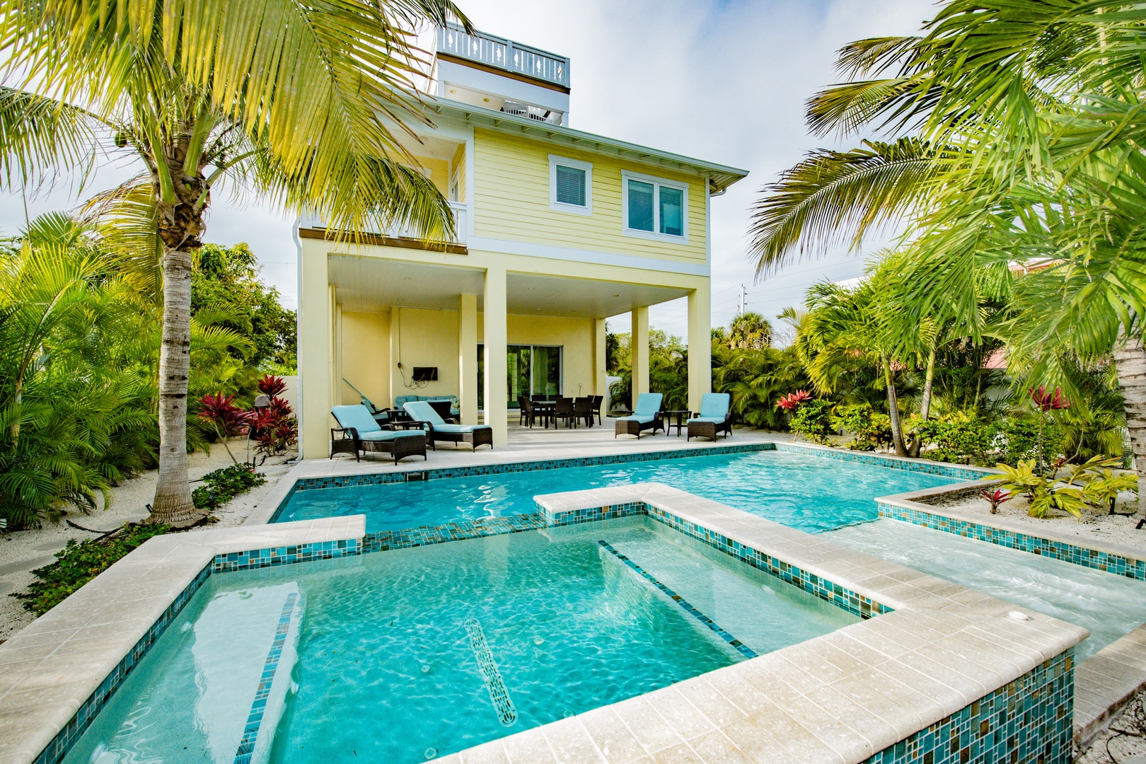 Large Pool and Outdoor Living Area