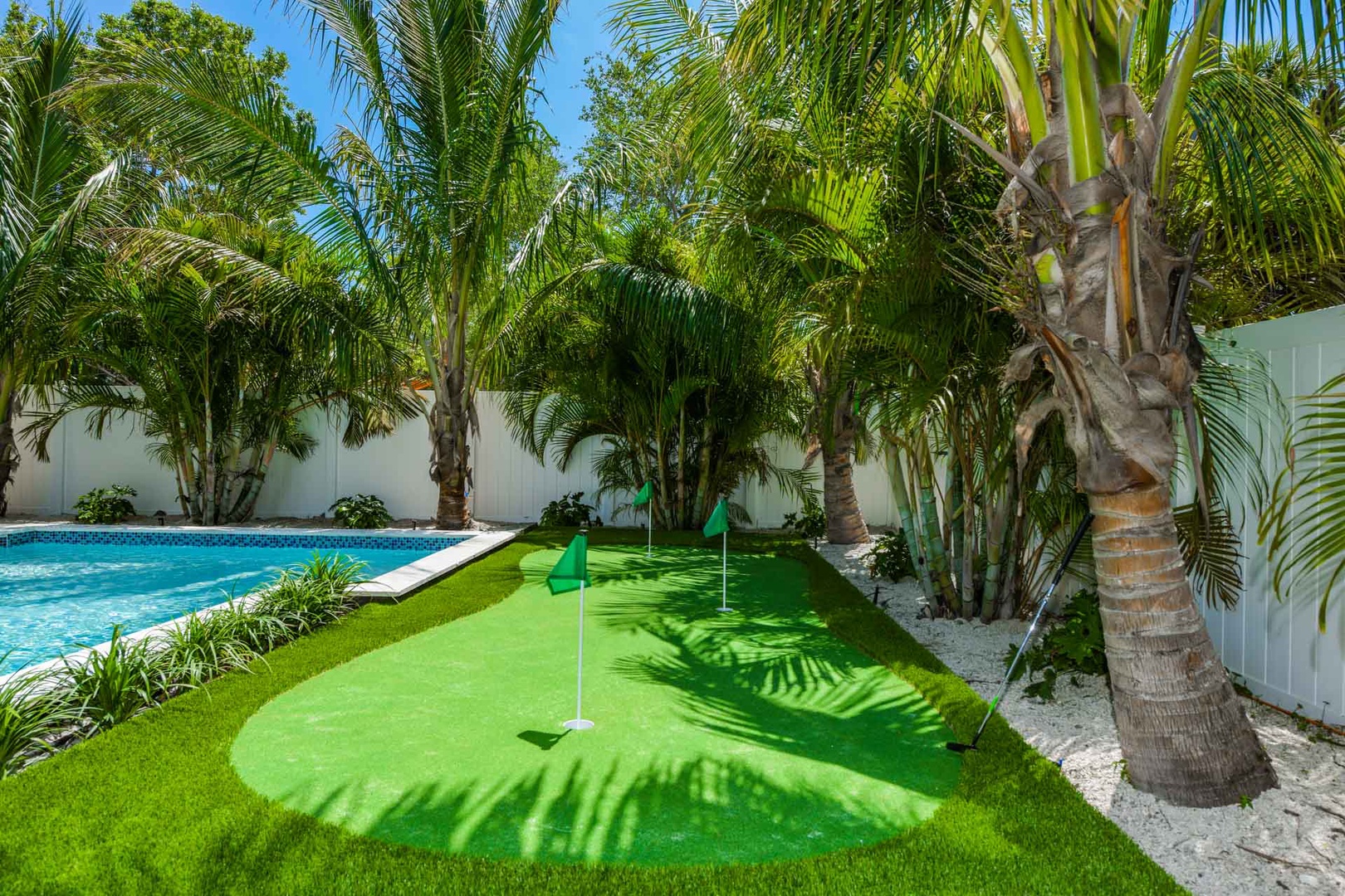 Putting Green and Pool Area