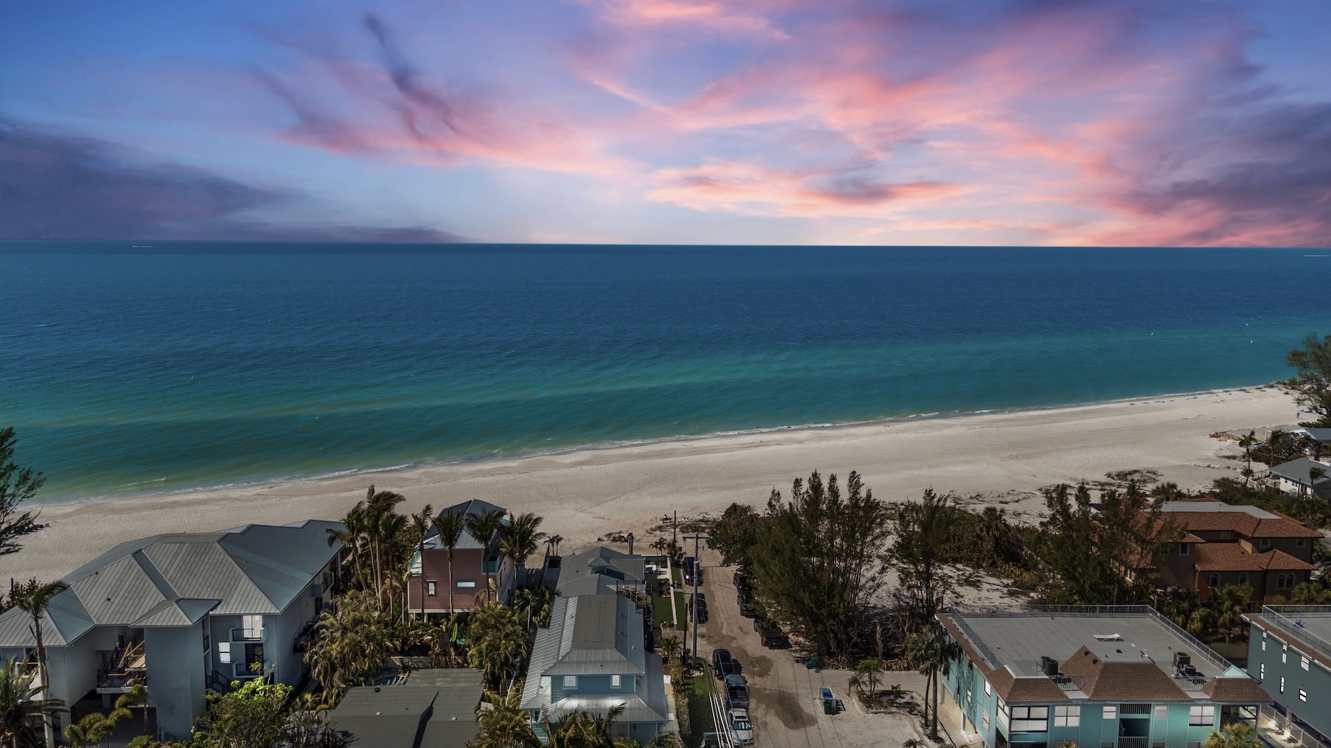 Cottage By The Sea by Anna Maria Island Accommodations