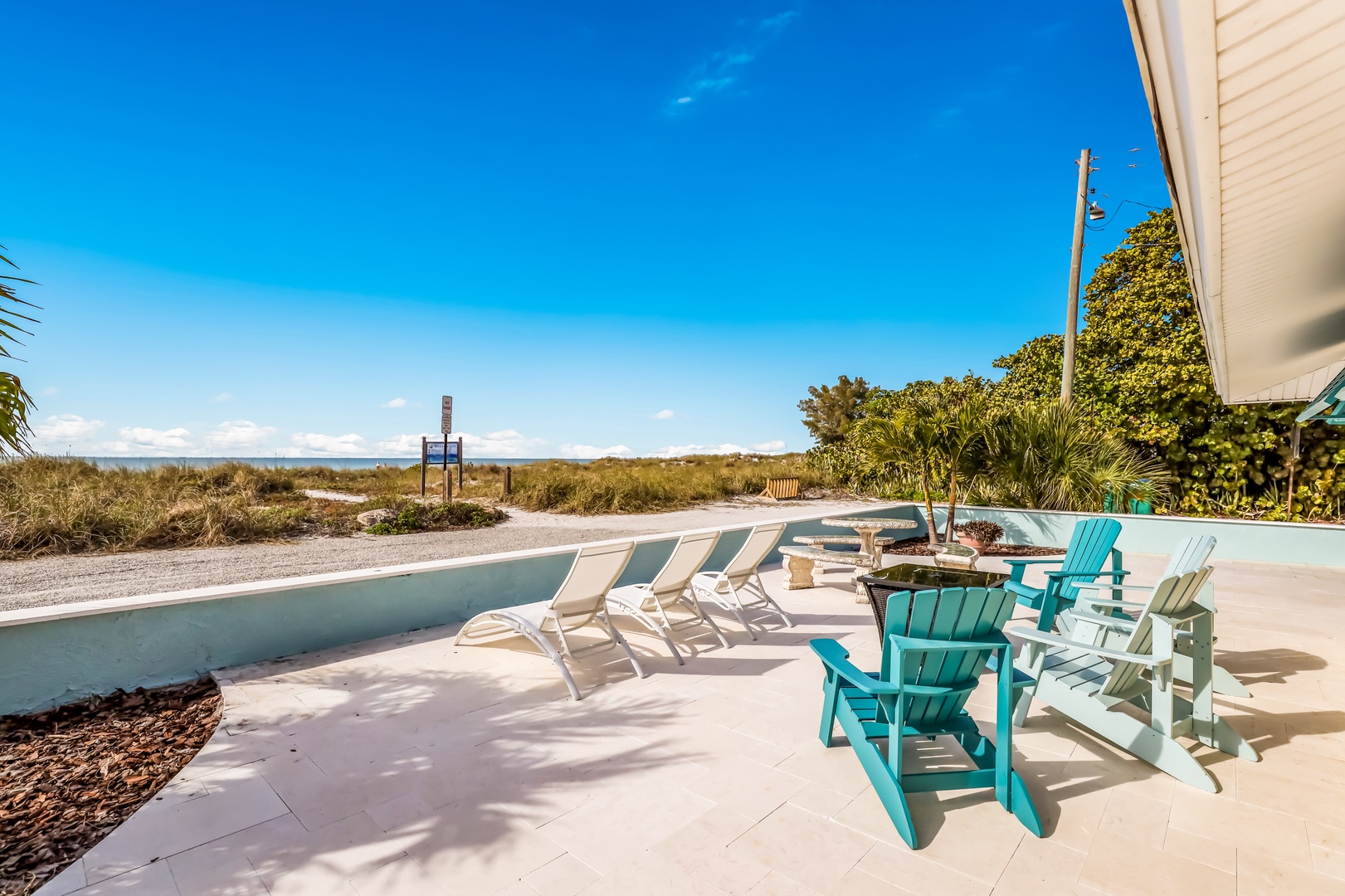 Cottage by the Sea- Anna Maria Island Accommodations