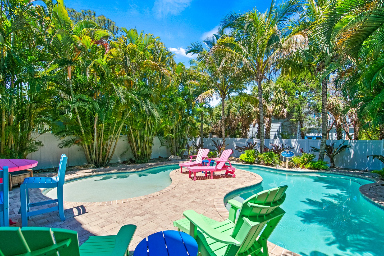 Private Pool - Poolside Loungers