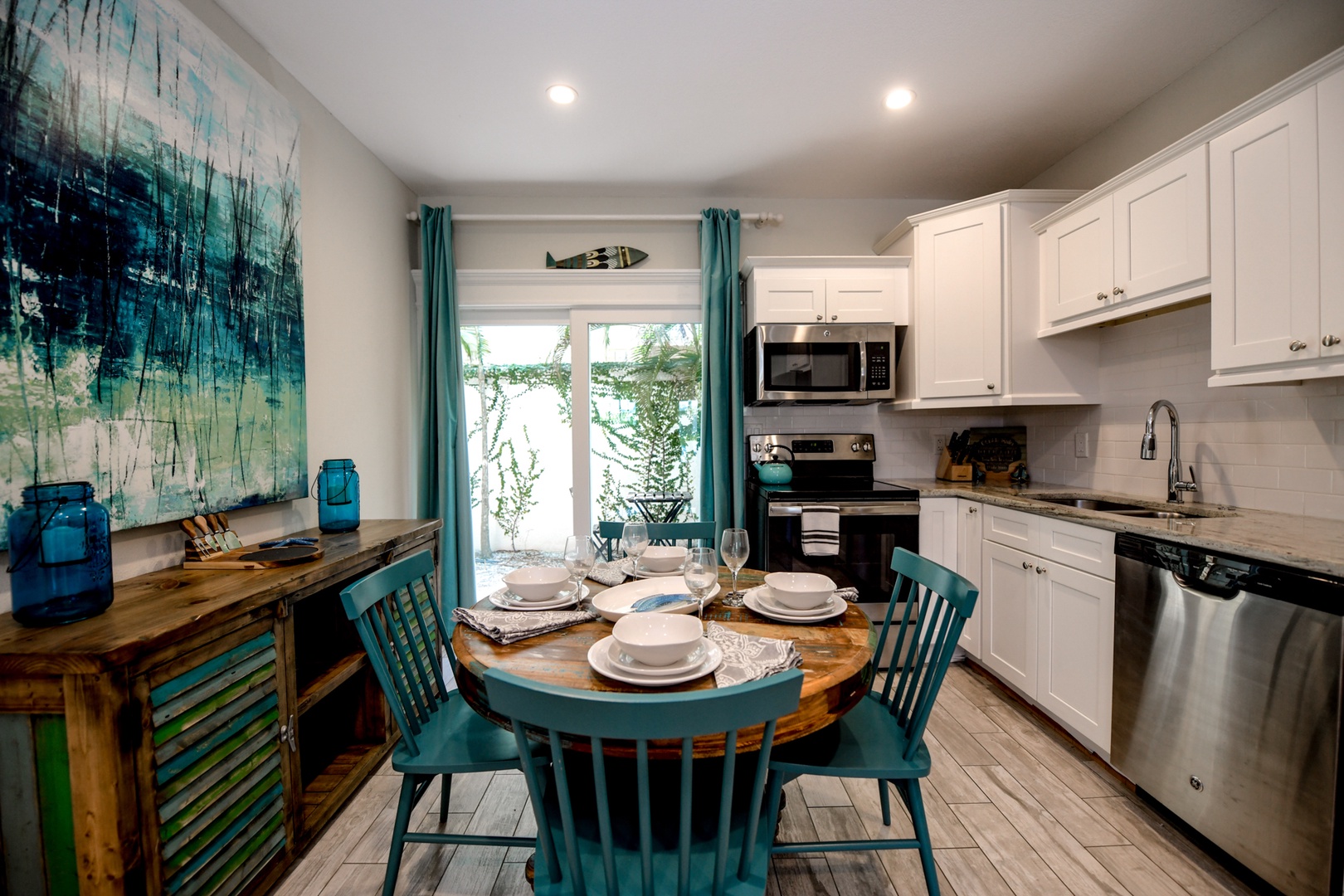 Fully Equipped Kitchen and Dining Area