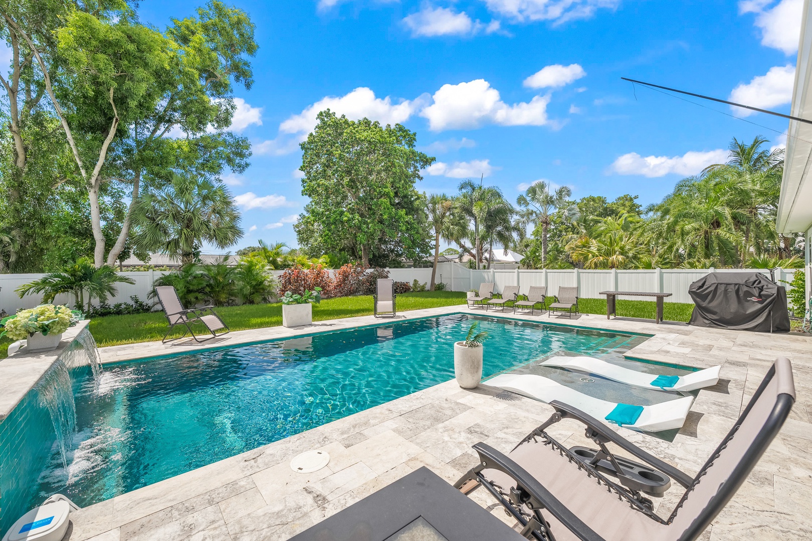 Private Pool with Sun Shelf