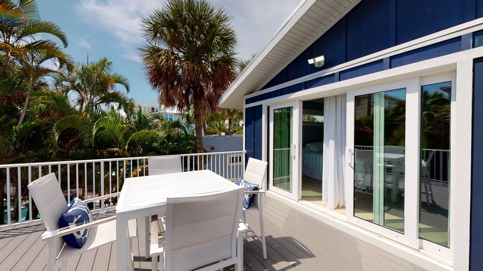 Deck Dining Area