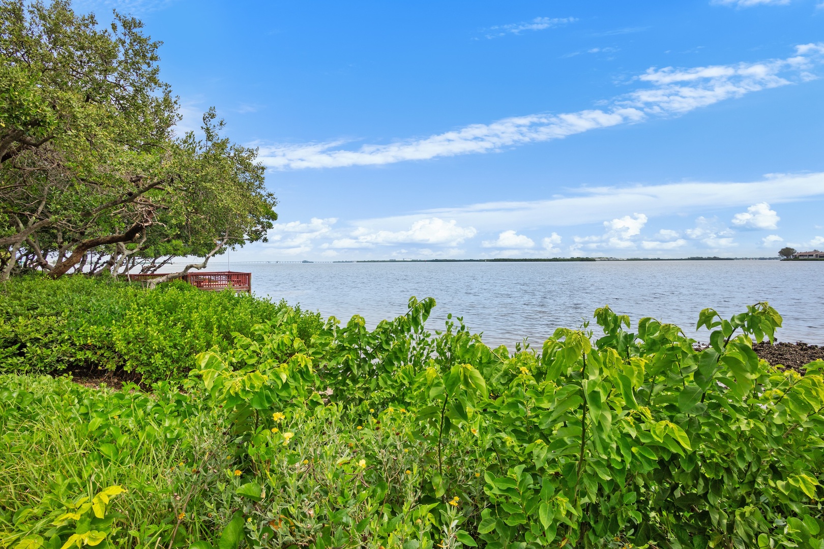 Dolphin Baycation at Runaway Bay by Anna Maria Vacations