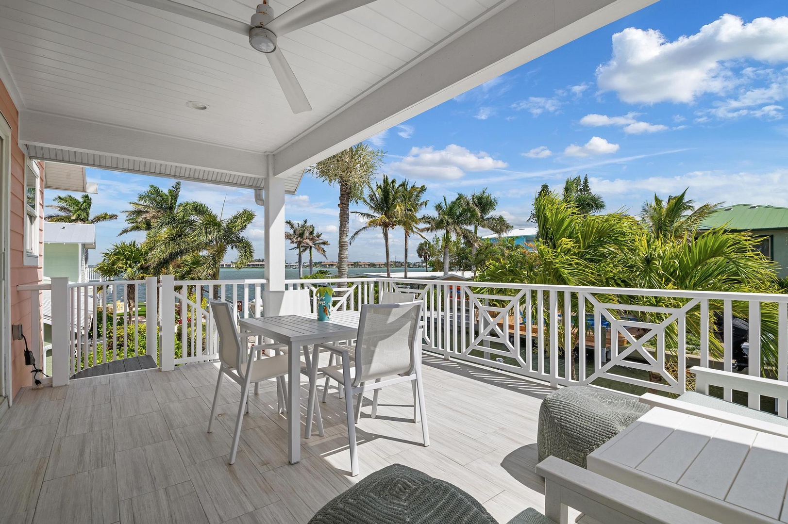 Balcony, Outdoor Dining