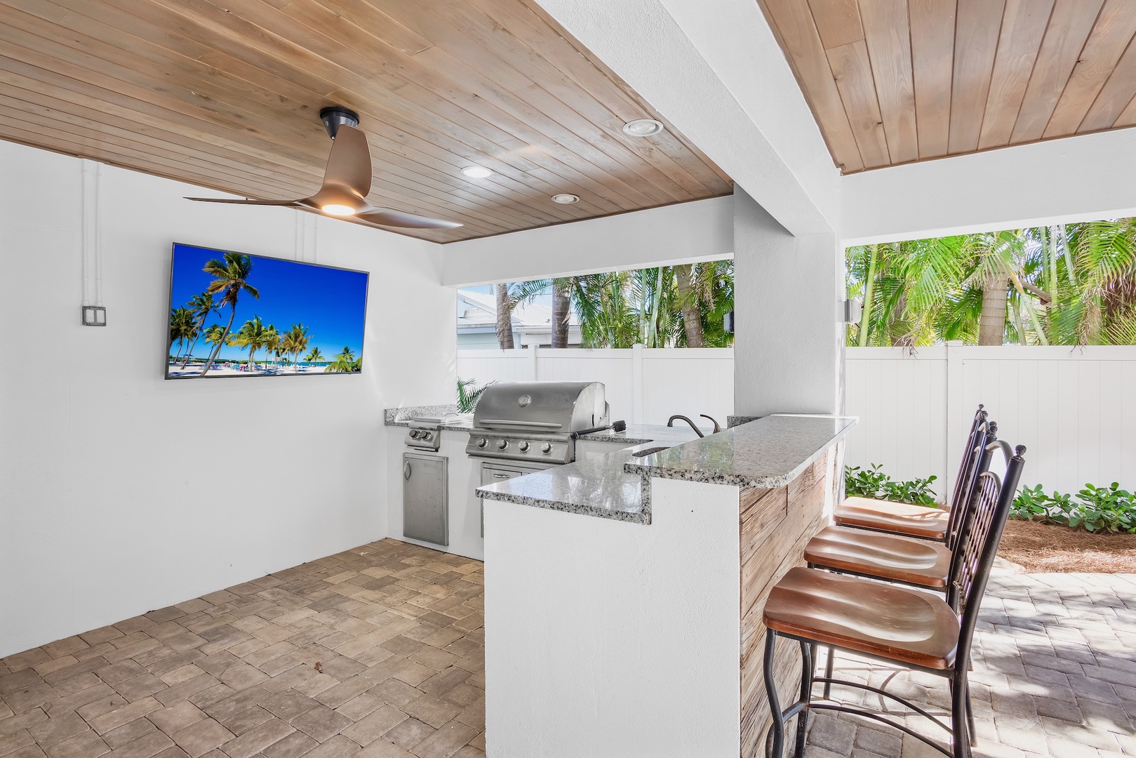 Outdoor Kitchen Area