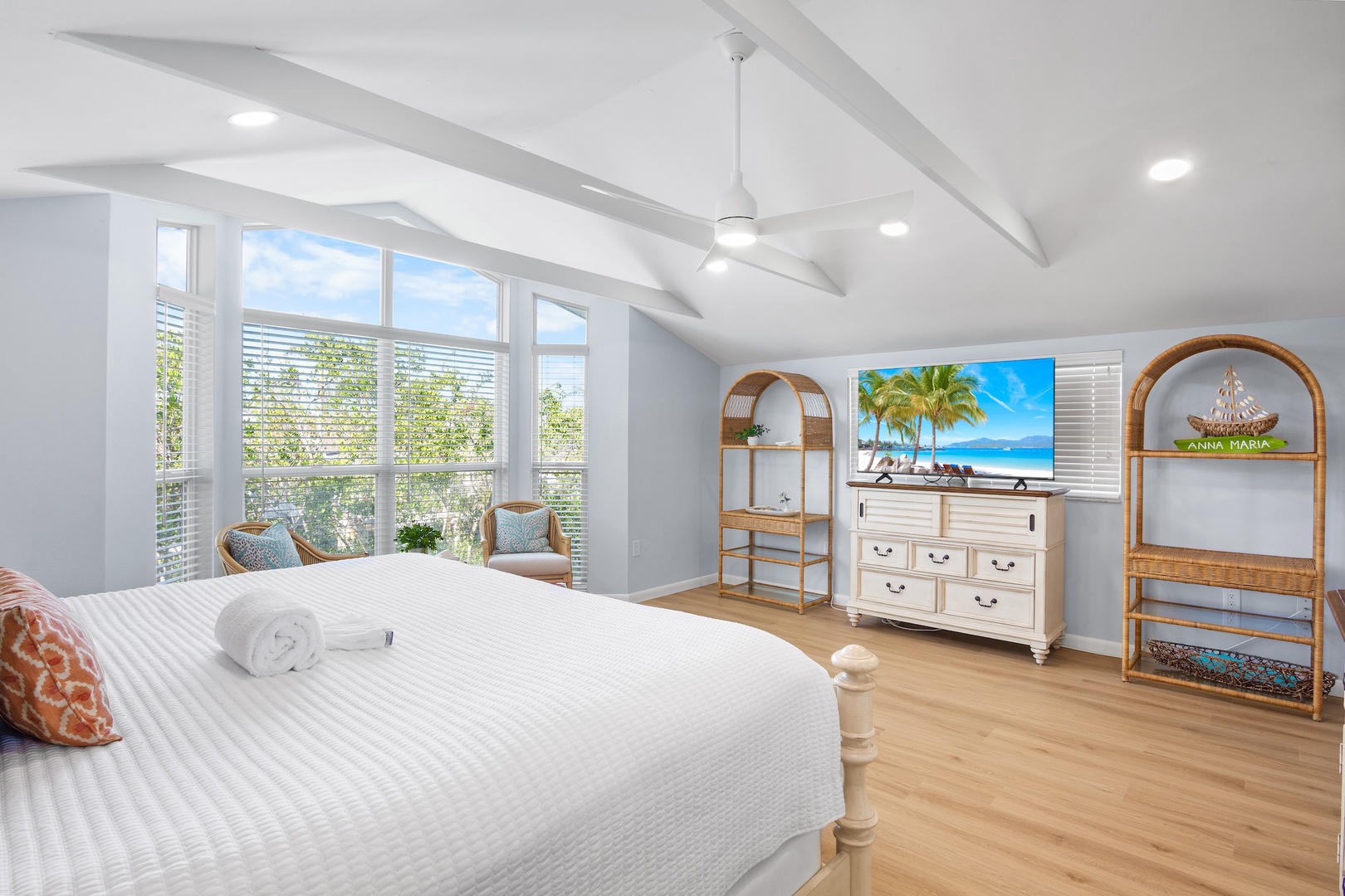 Primary Bedroom - Smart TV and Vaulted Ceilings