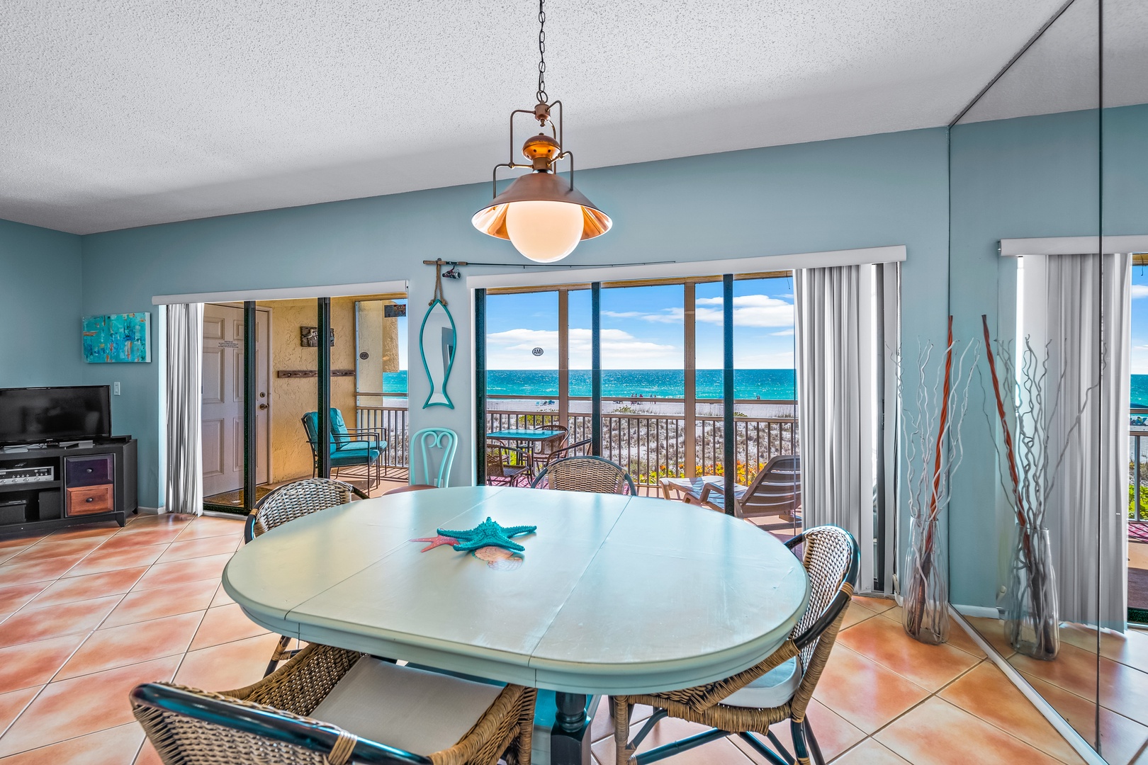 Dining Area - Views of Gulf