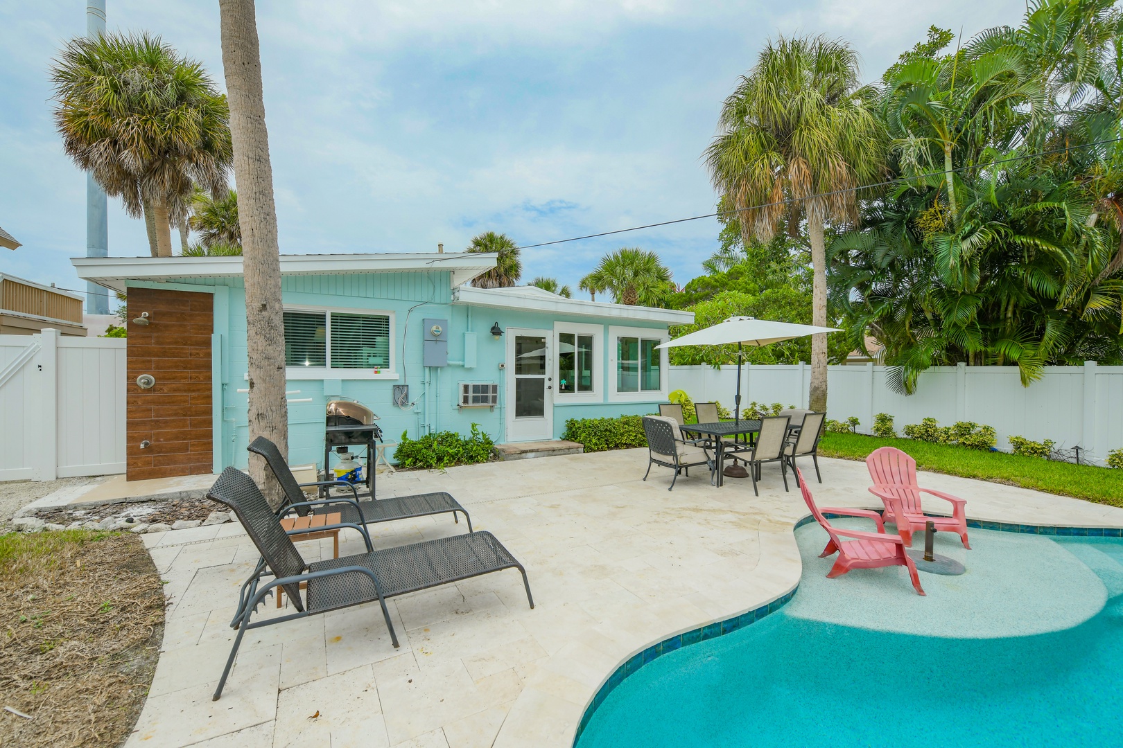 Loungers, Outdoor Dining Area, and BBQ Grill