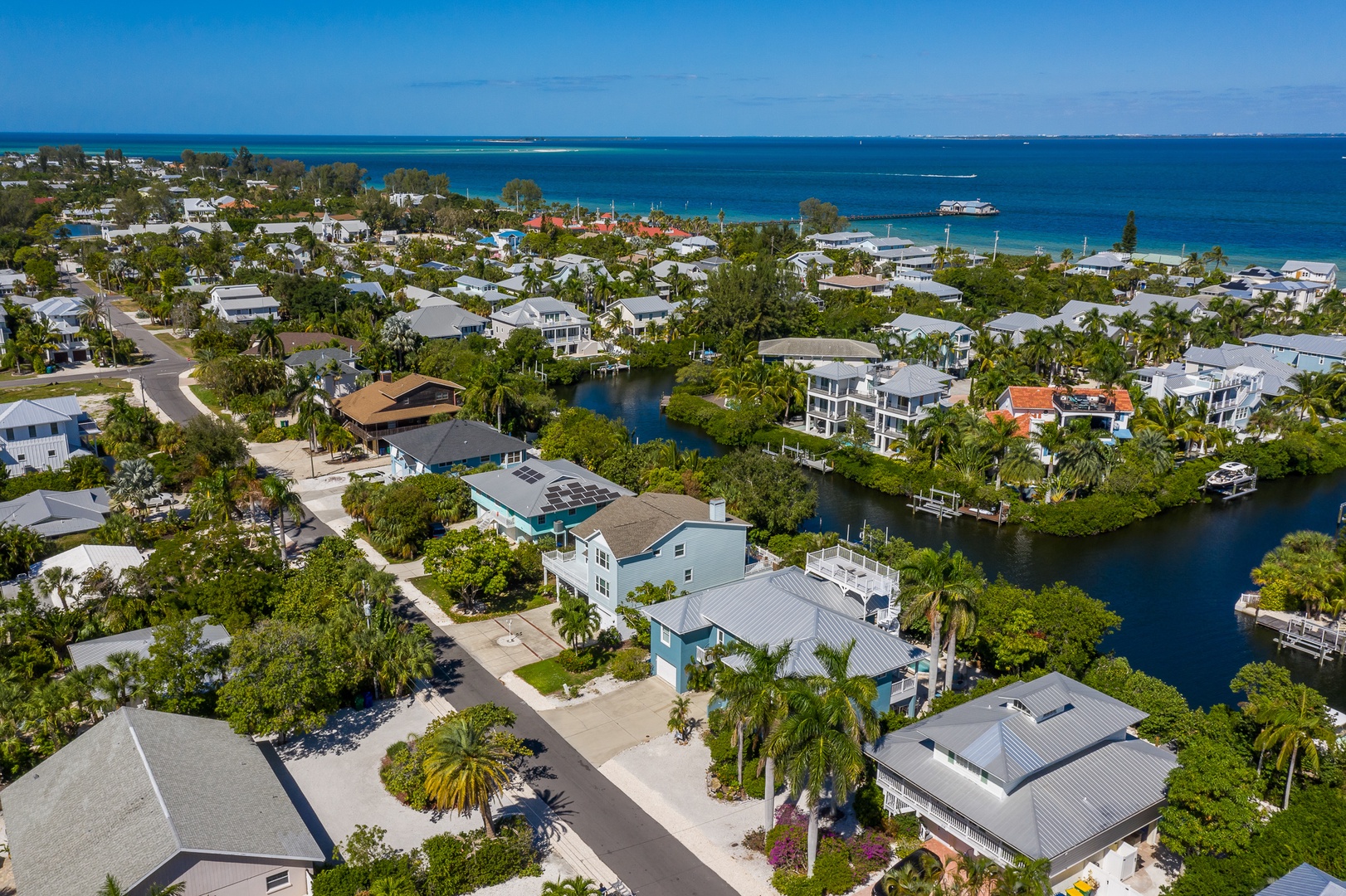 Silver King by Anna Maria Island Accommodations