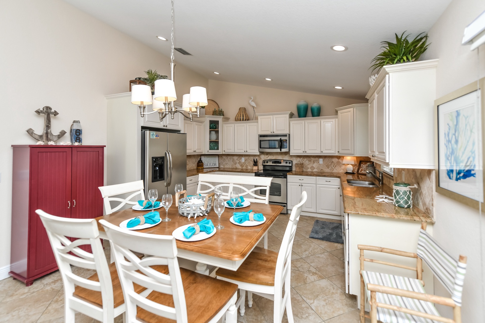 Dining Area, West Unit