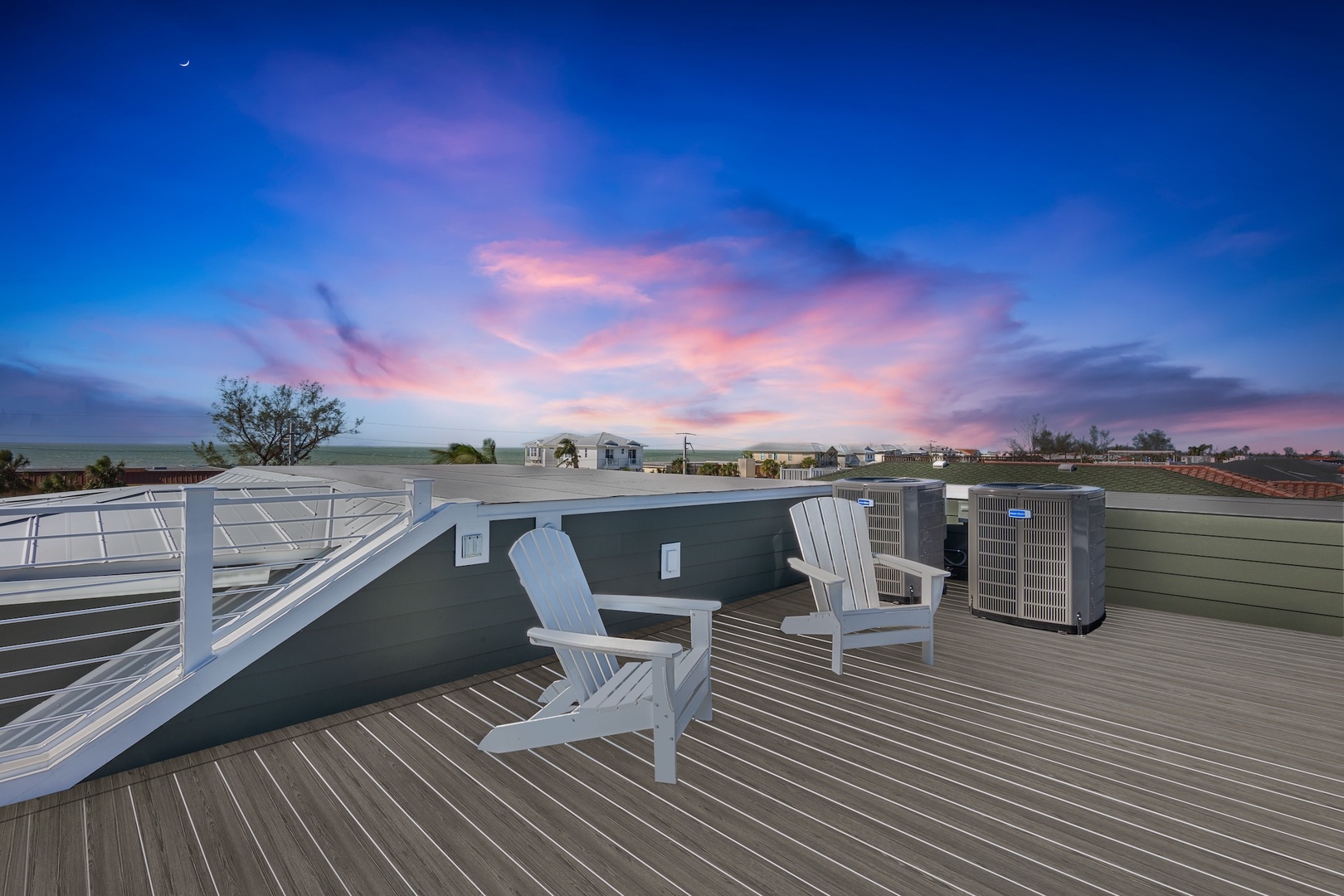 Rooftop Deck