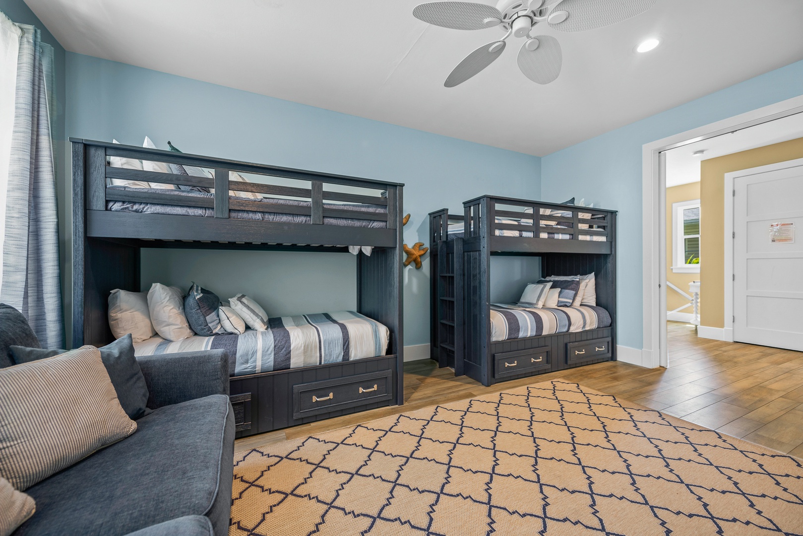 Fifth Bedroom - Two Twin Bunks