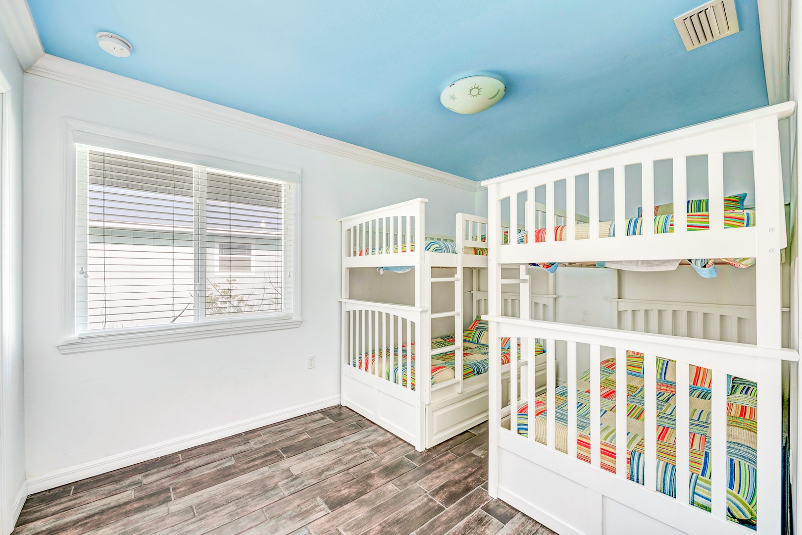 Fourth Bedroom - Two Twin Bunks