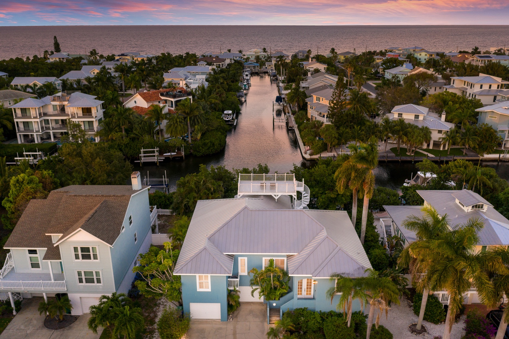 Silver King by Anna Maria Island Accommodations