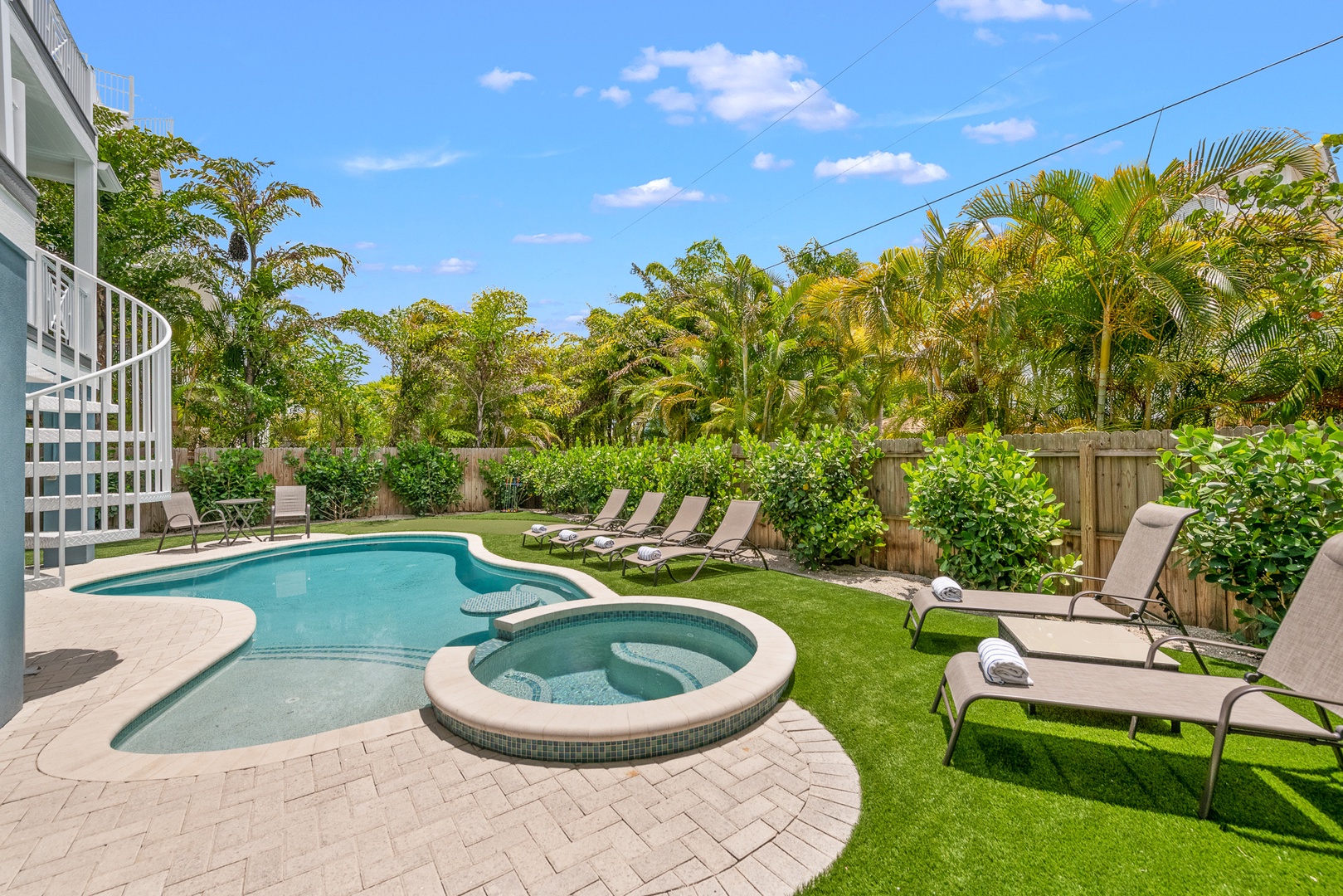 Private Pool and Spa