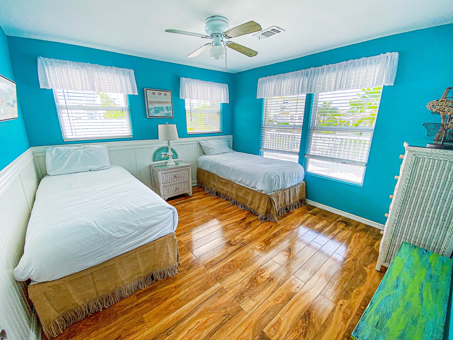 Additional Bedroom, 2nd floor-Twin beds