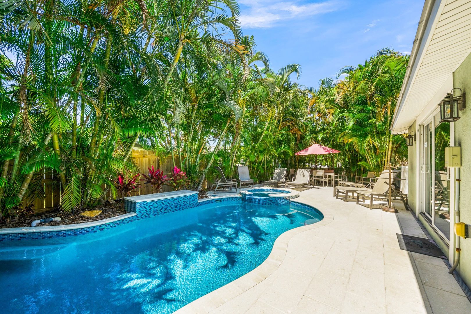 Private Pool and Spa