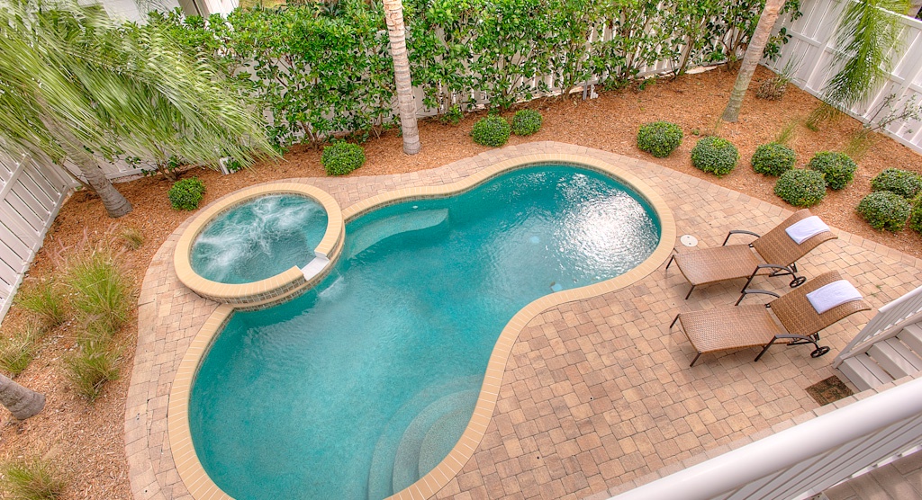 Private Pool