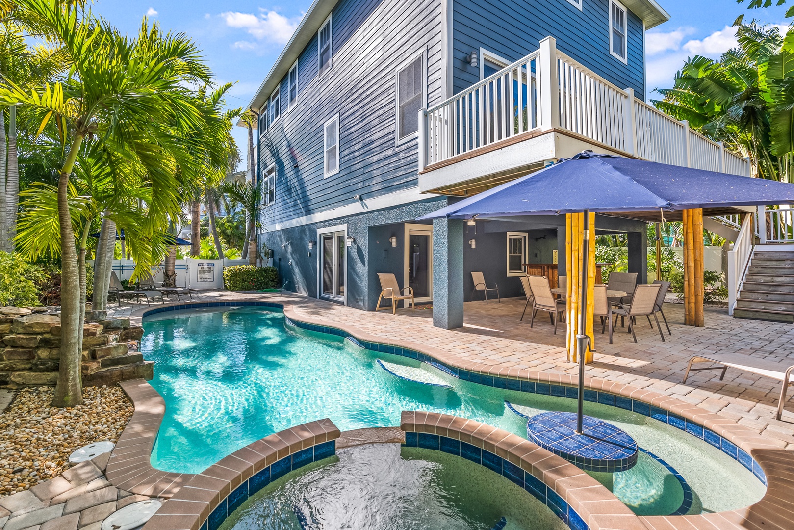 Private Pool and Spa